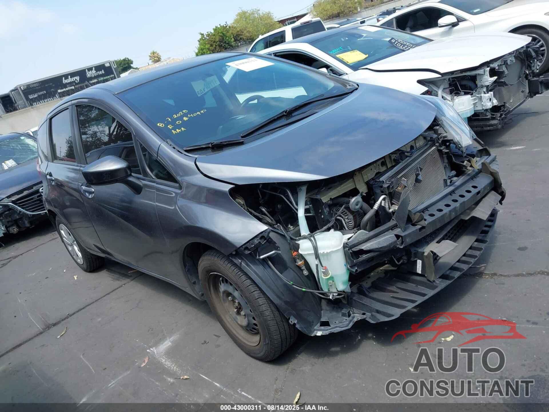 NISSAN VERSA NOTE 2018 - 3N1CE2CP1JL368746