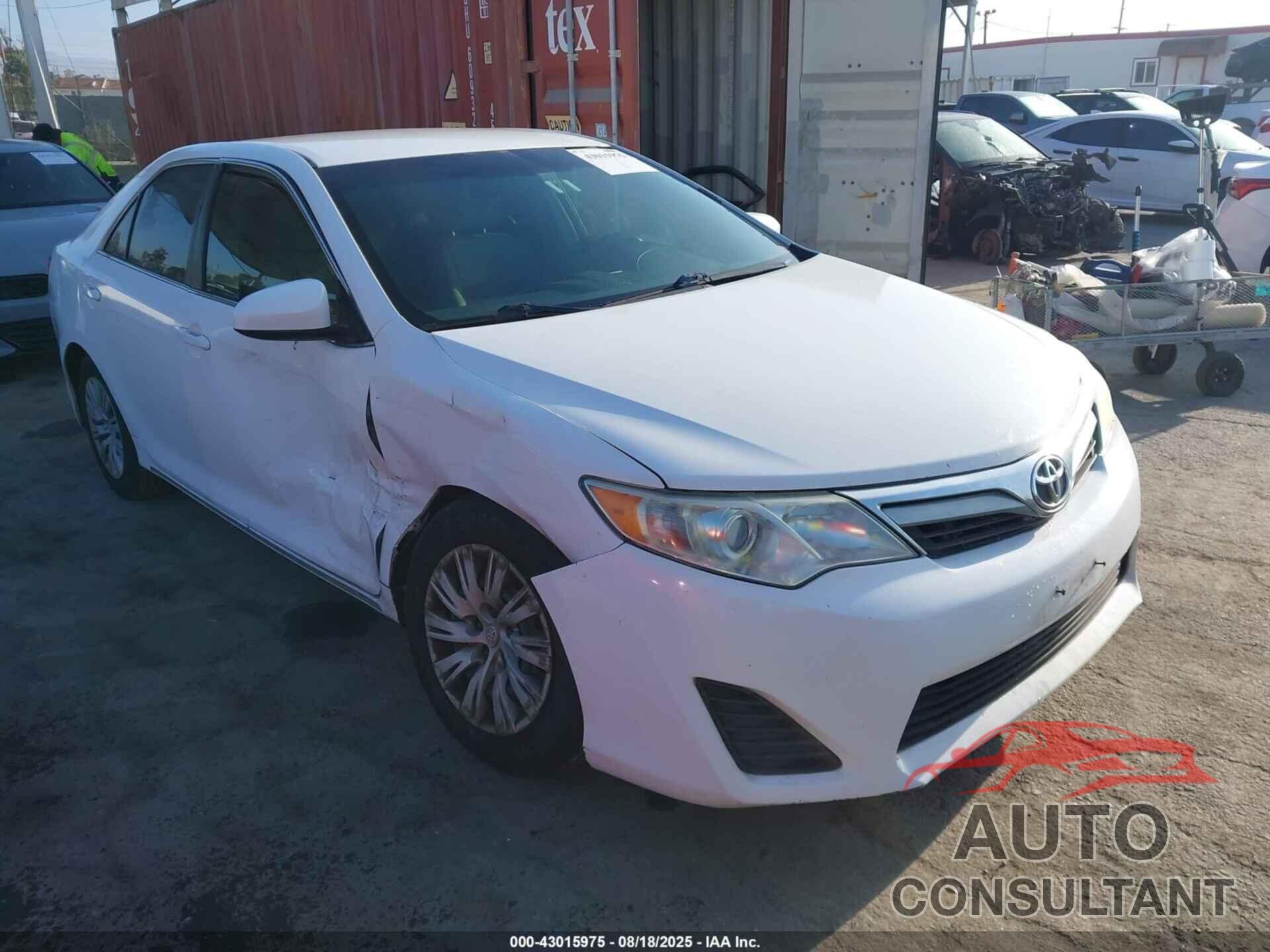 TOYOTA CAMRY 2014 - 4T4BF1FK8ER365825