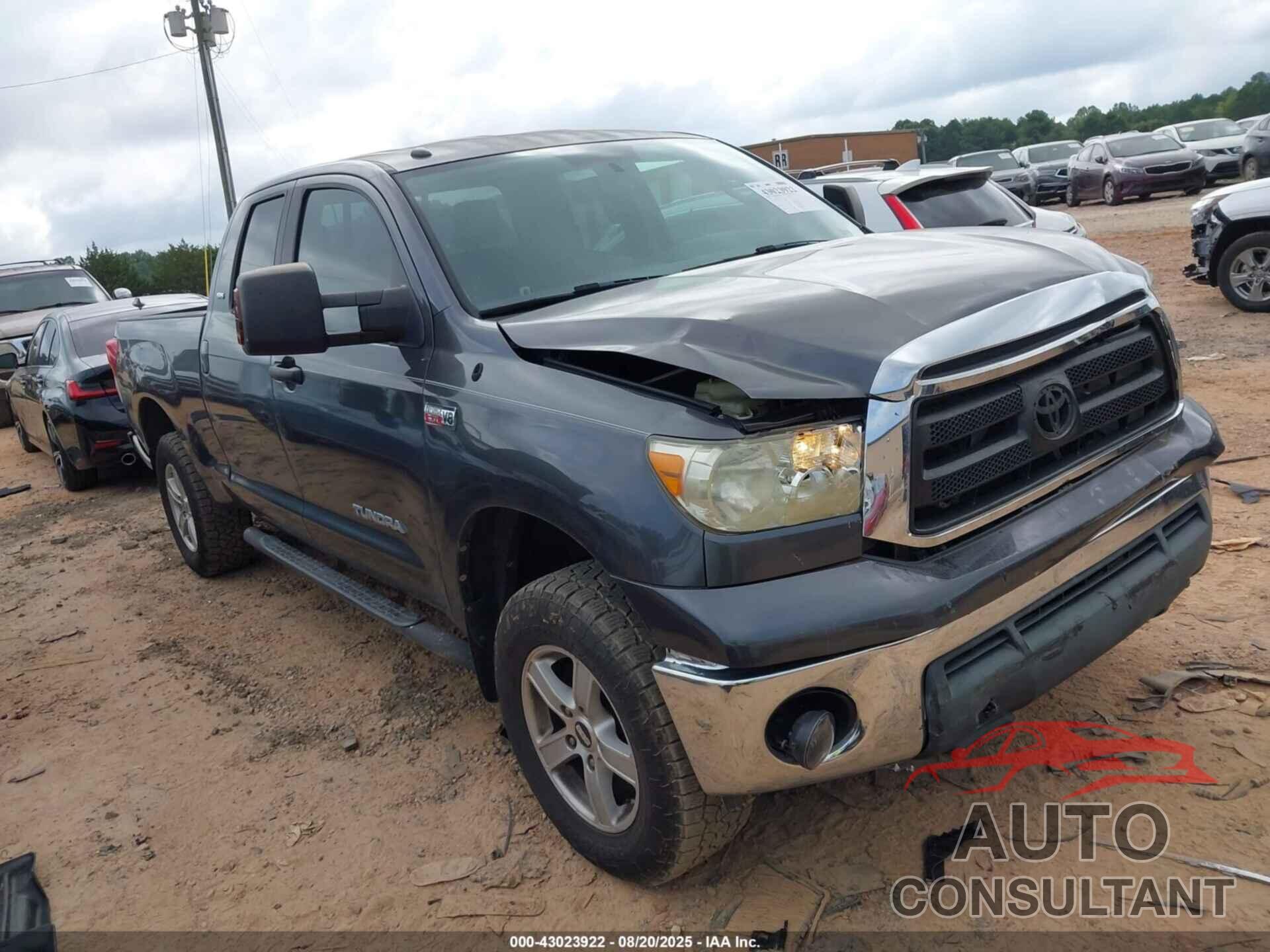 TOYOTA TUNDRA 2013 - 5TFUW5F16DX296023