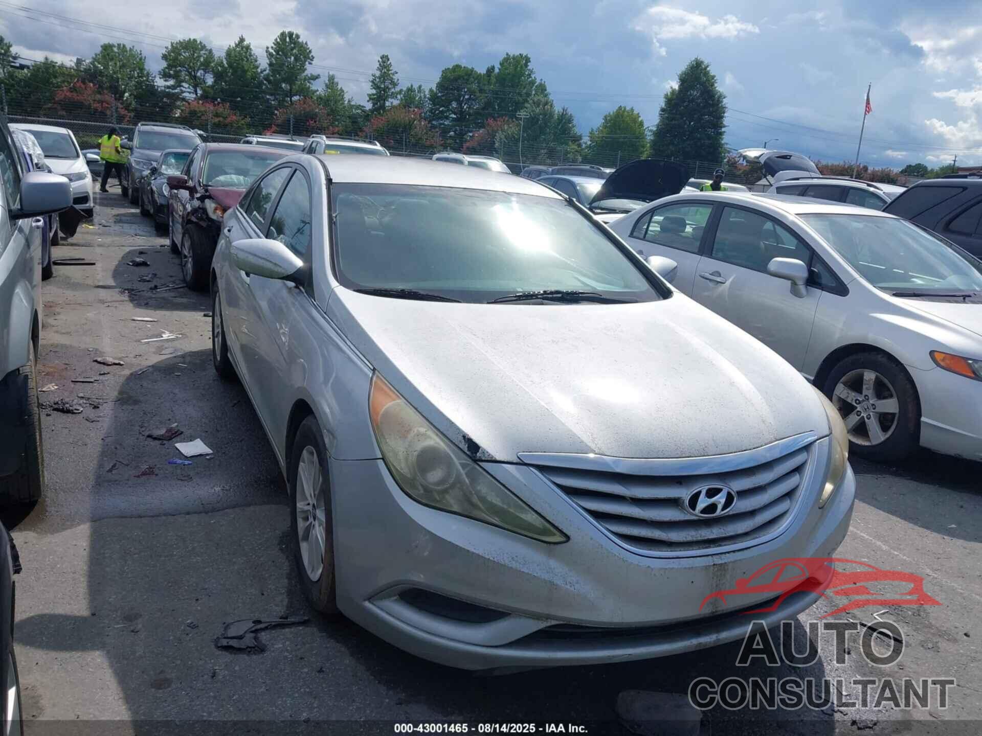 HYUNDAI SONATA 2011 - 5NPEB4AC8BH007929