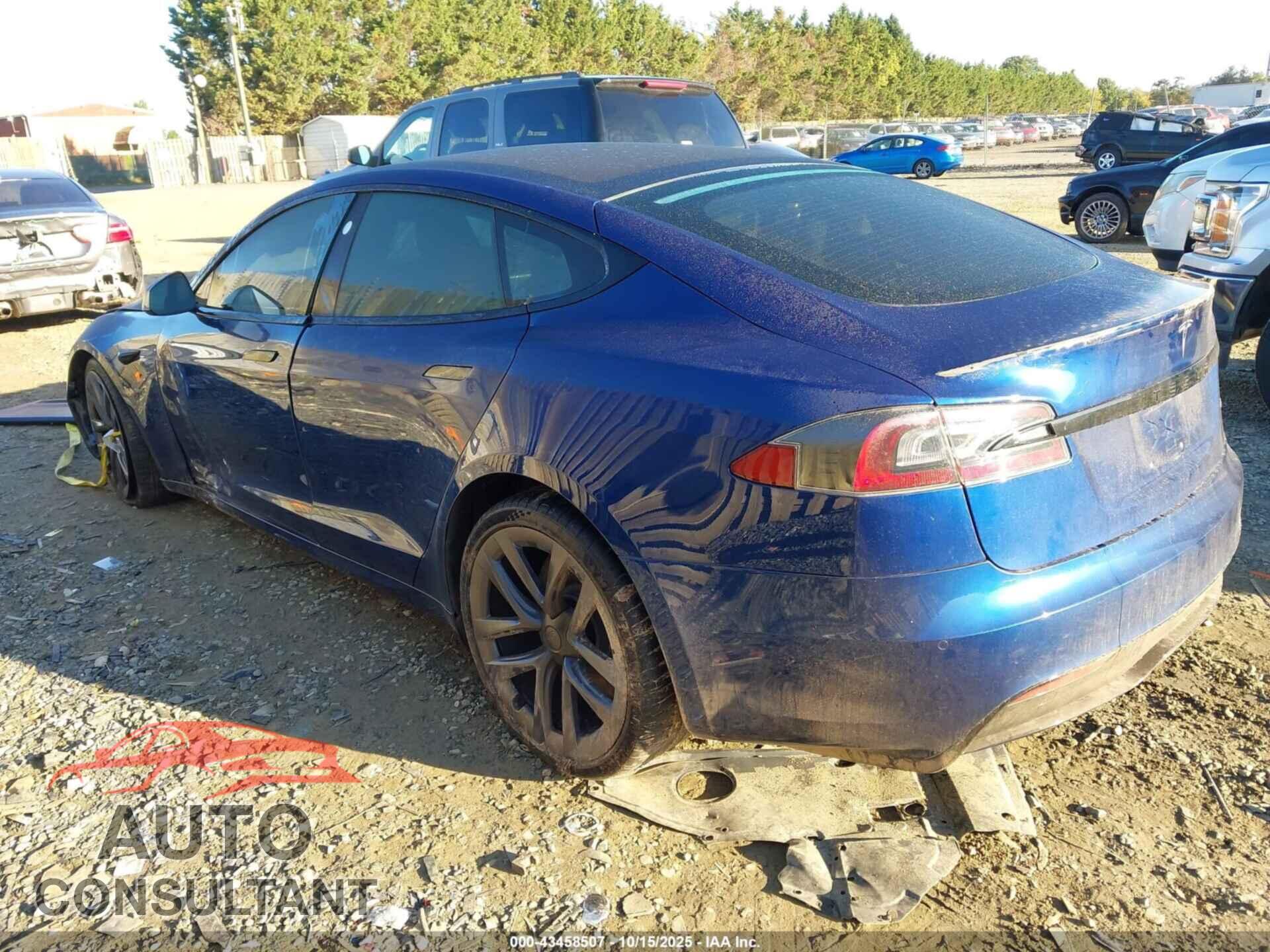TESLA MODEL S 2021 - 5YJSA1E68MF452567
