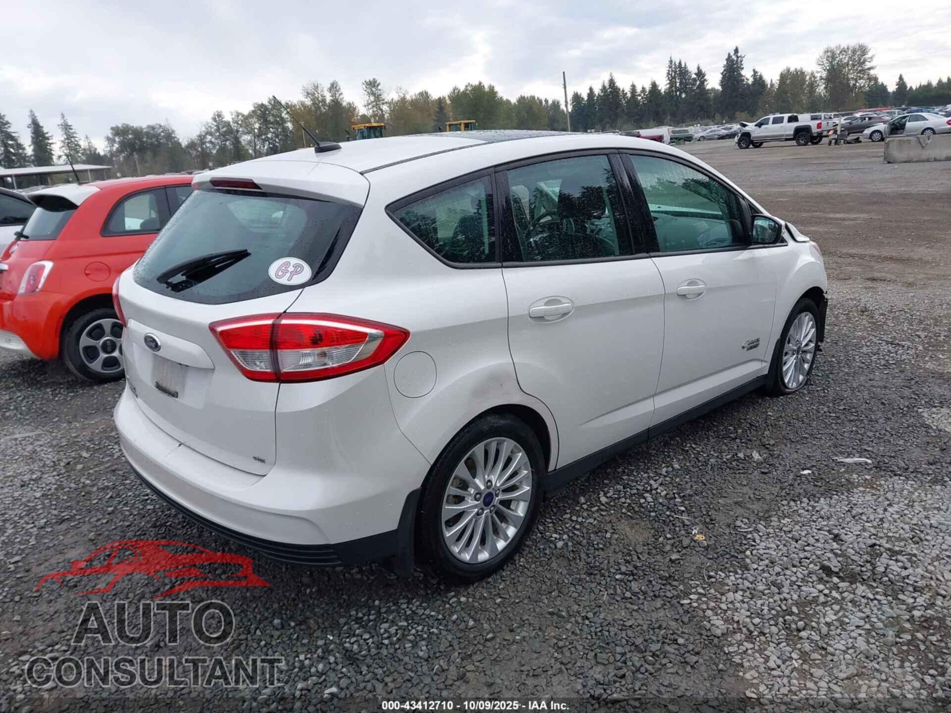 FORD C-MAX ENERGI 2017 - 1FADP5EU3HL108537