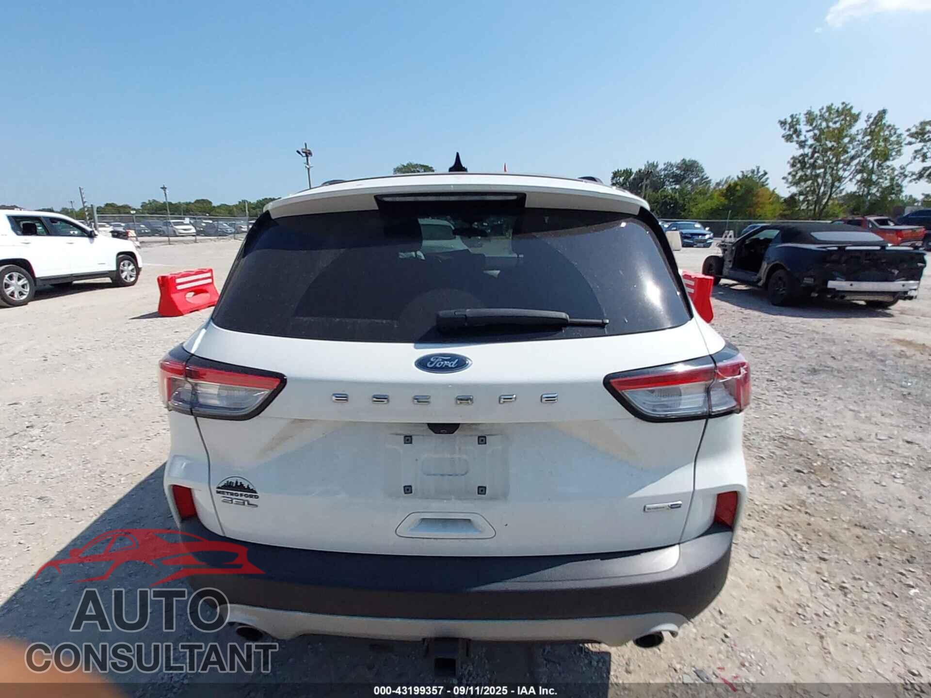 FORD ESCAPE 2020 - 1FMCU9H9XLUA83180