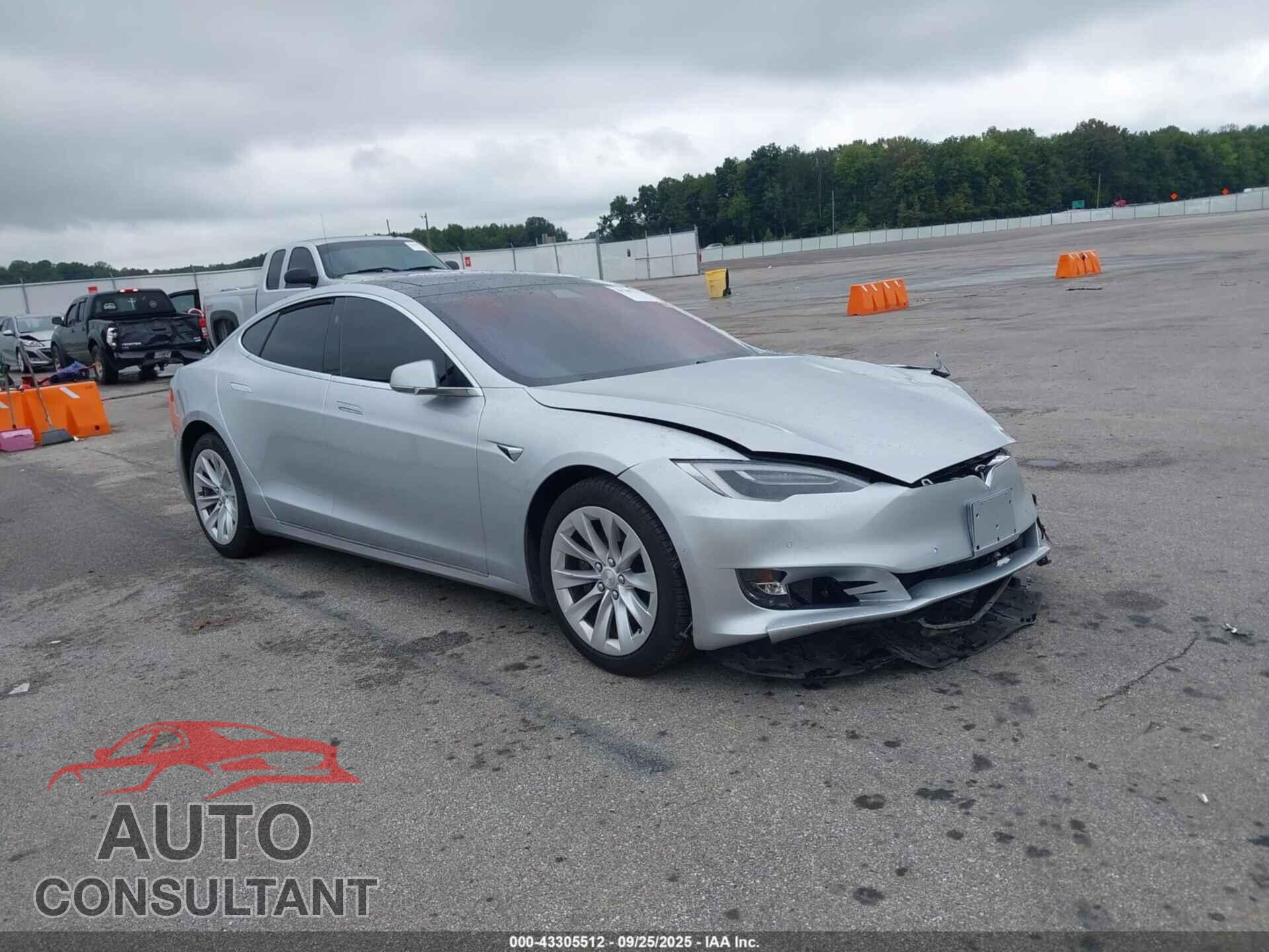 TESLA MODEL S 2017 - 5YJSA1E21HF192192