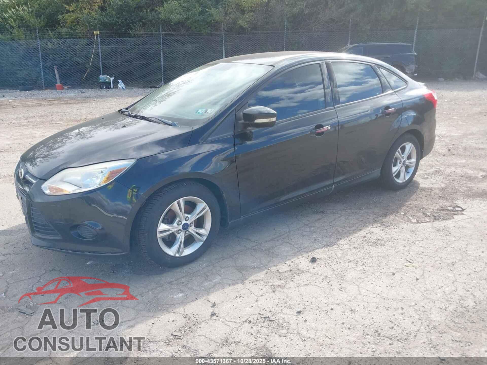 FORD FOCUS 2014 - 1FADP3F21EL320236