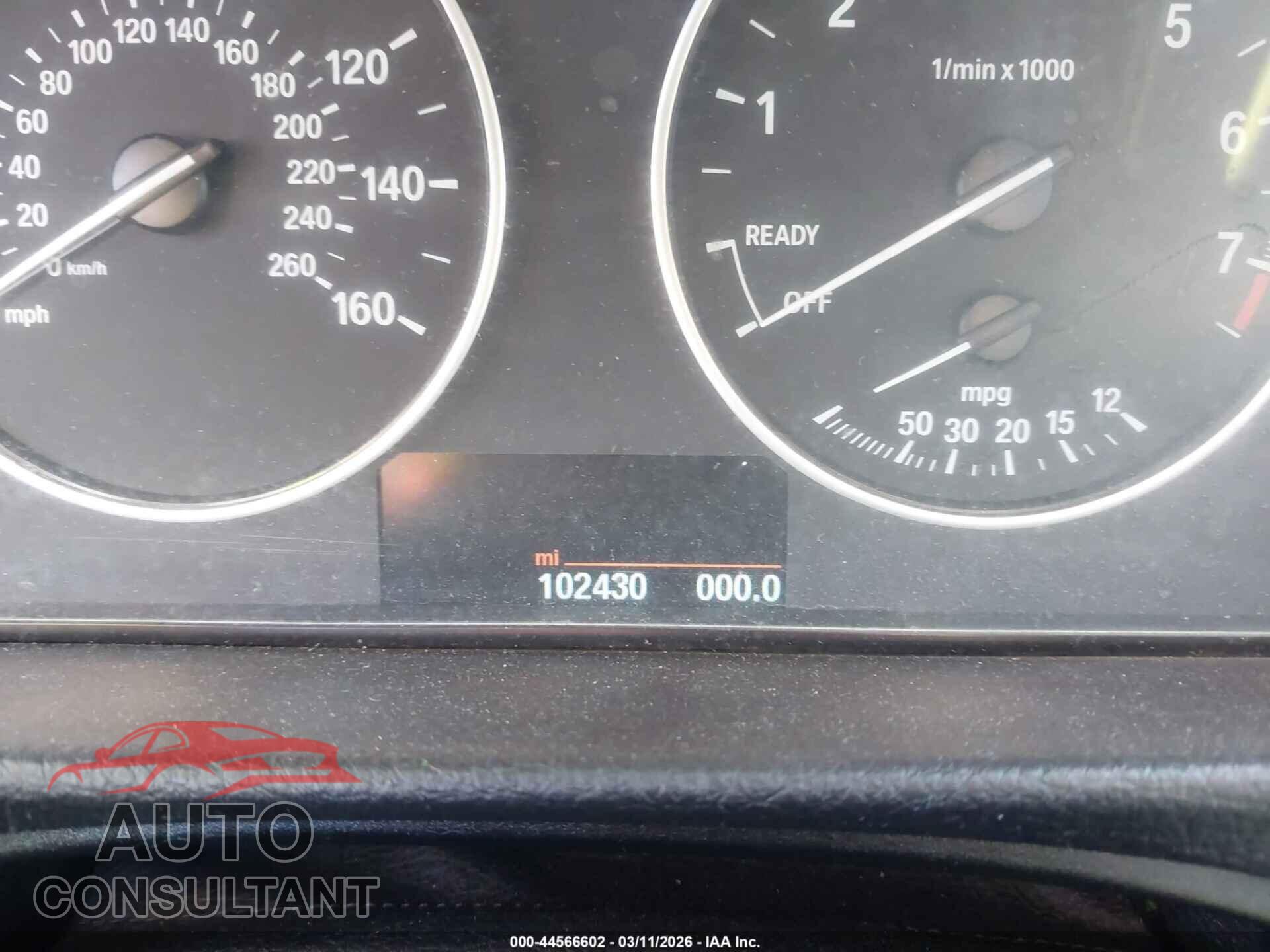 BMW 320I 2014 - WBA3C3C56EF986908