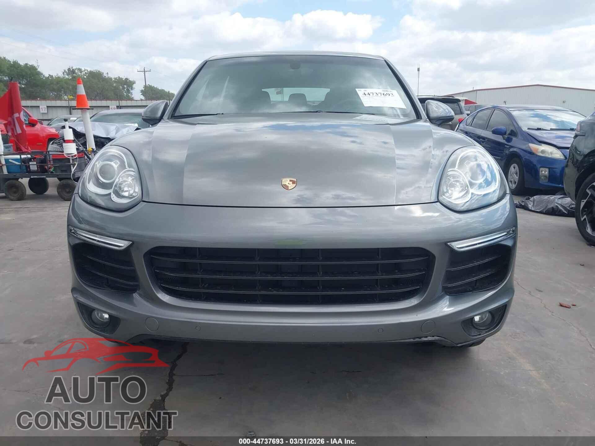 PORSCHE CAYENNE 2016 - WP1AA2A26GLA00699