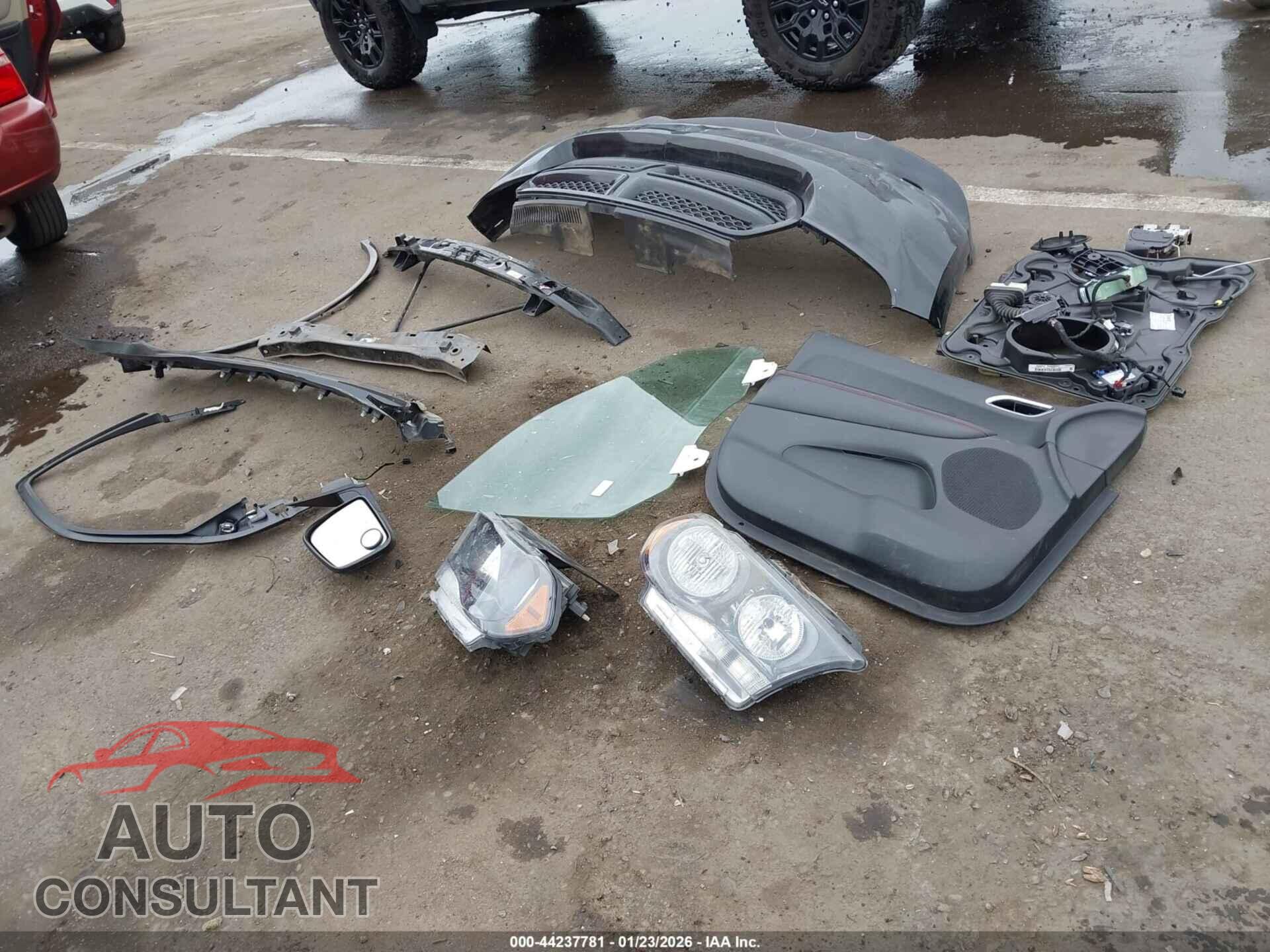 DODGE DURANGO 2013 - 1C4RDHAG3DC680423