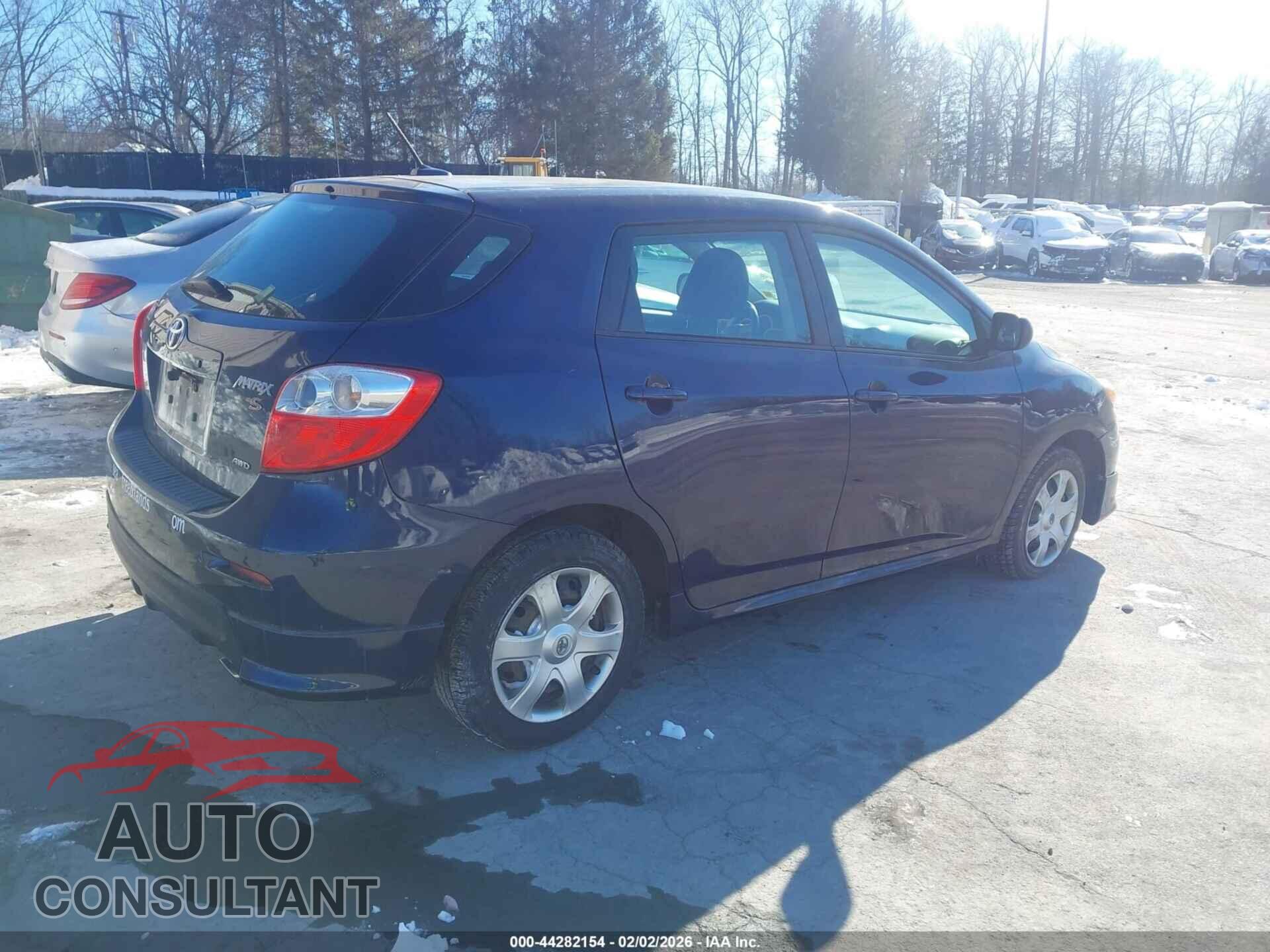 TOYOTA MATRIX 2010 - 2T1LE4EE7AC014401