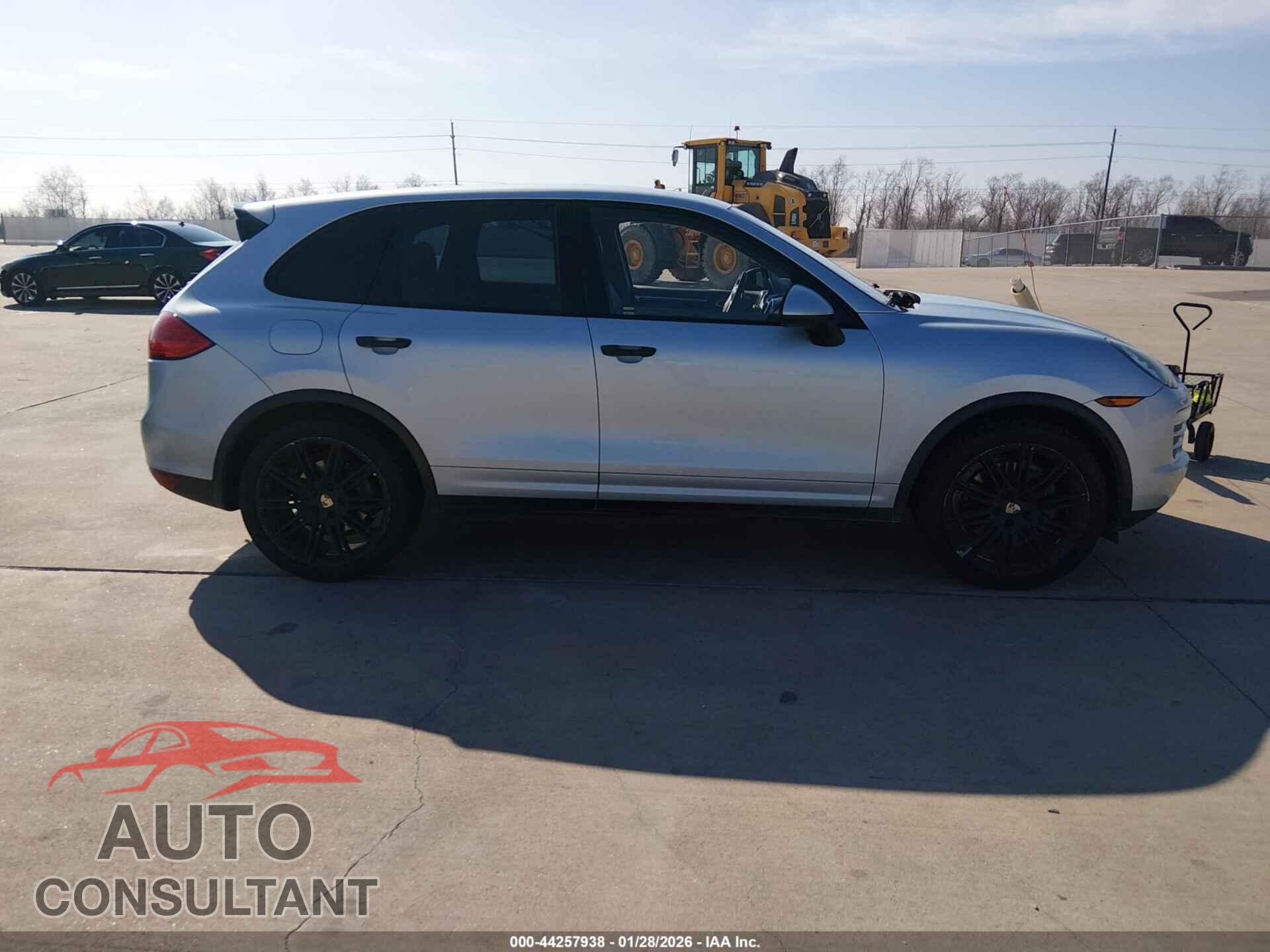 PORSCHE CAYENNE 2012 - WP1AA2A21CLA07148