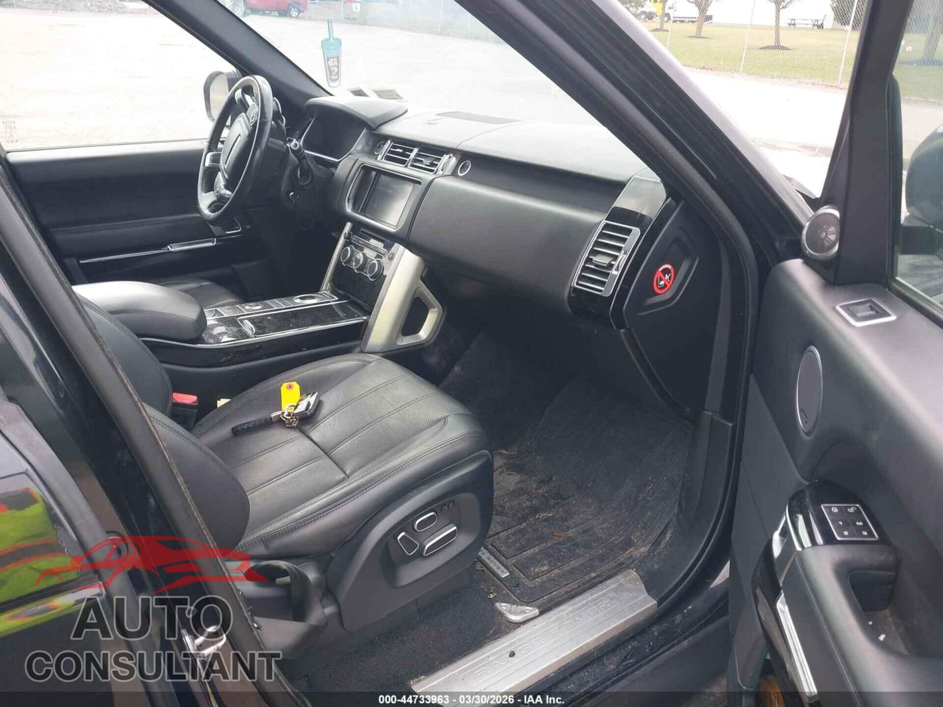 LAND ROVER RANGE ROVER 2015 - SALGS2VF3FA205759