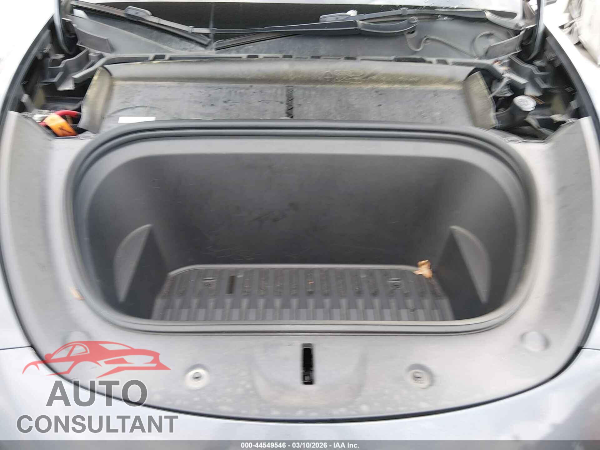 TESLA MODEL Y 2023 - 7SAYGDEE1PF599712