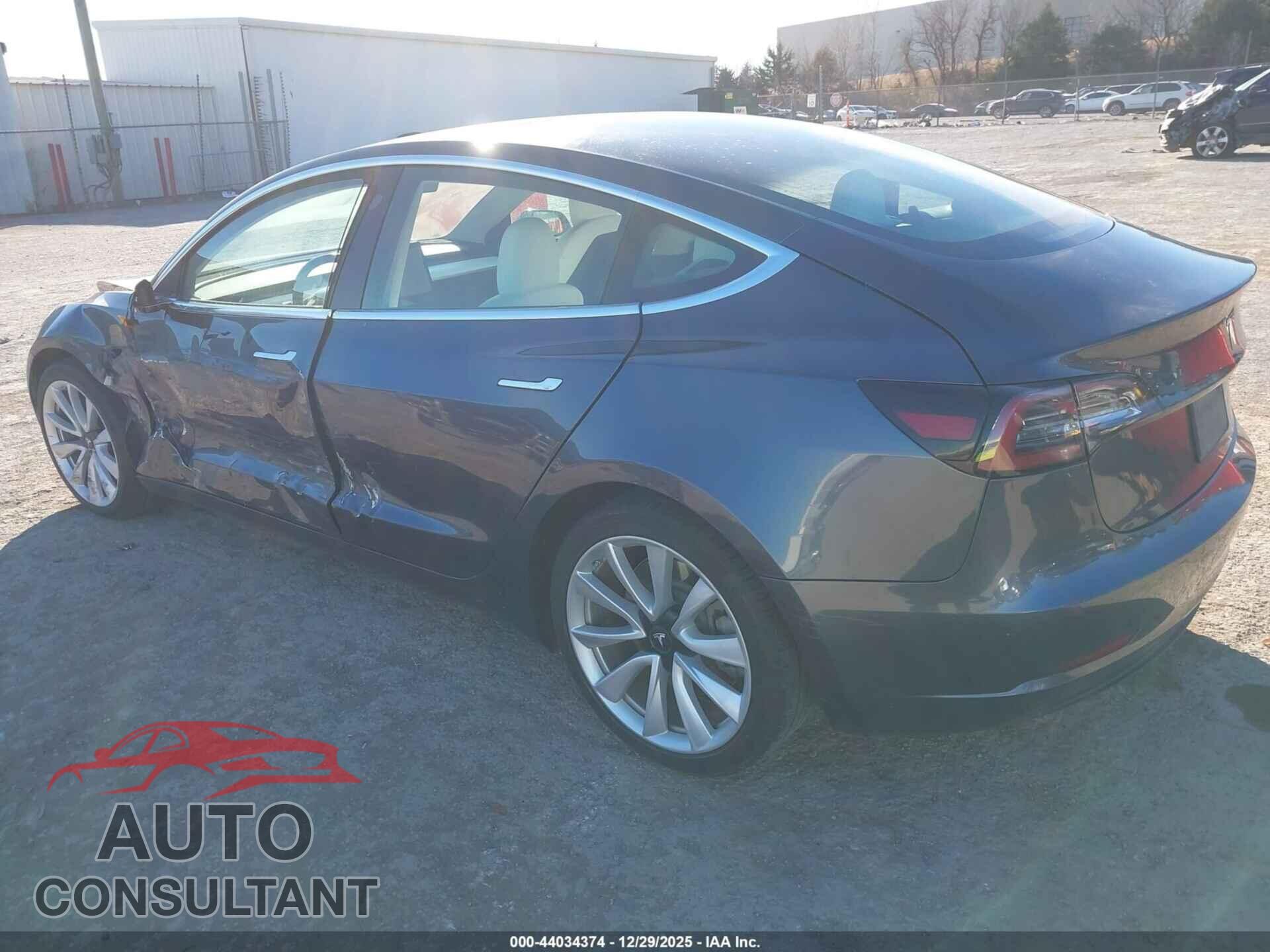 TESLA MODEL 3 2019 - 5YJ3E1EA8KF345450