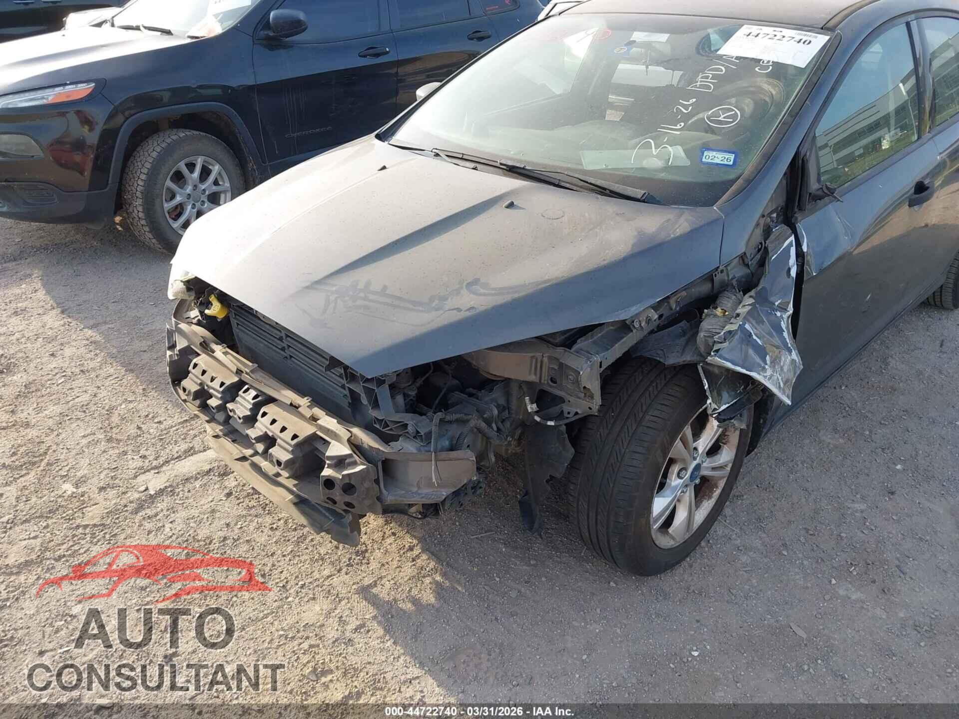 FORD FOCUS 2016 - 1FADP3E29GL394928