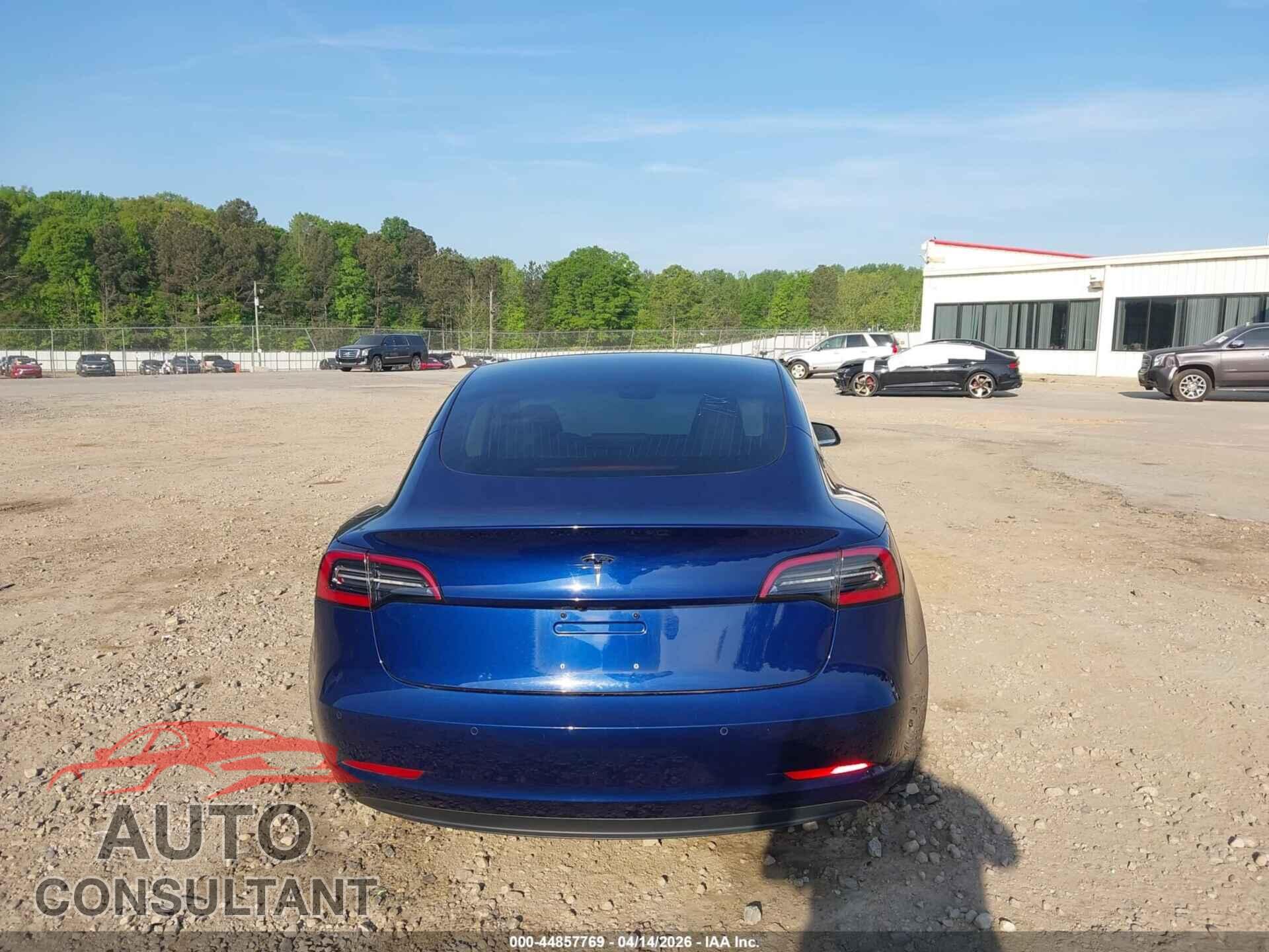 TESLA MODEL 3 2018 - 5YJ3E1EA5JF108963