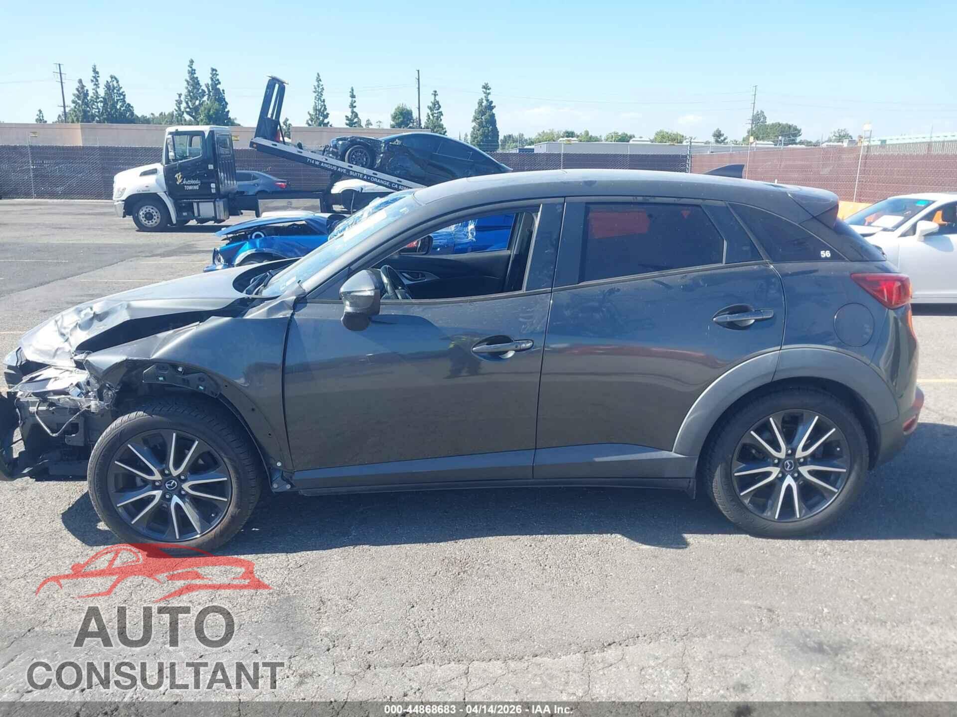 MAZDA CX-3 2018 - JM1DKDC73J0321690