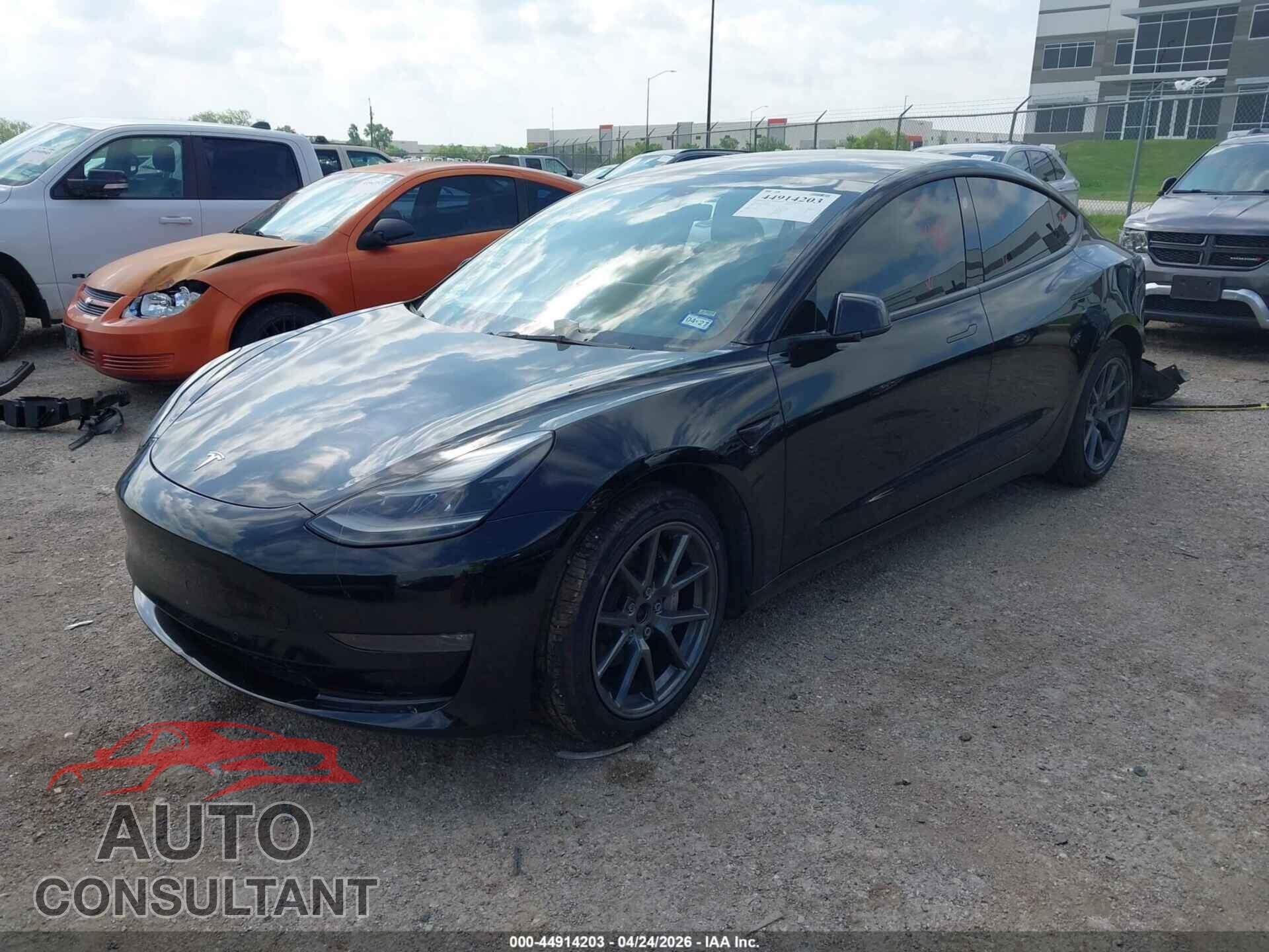 TESLA MODEL 3 2022 - 5YJ3E1EB3NF350939