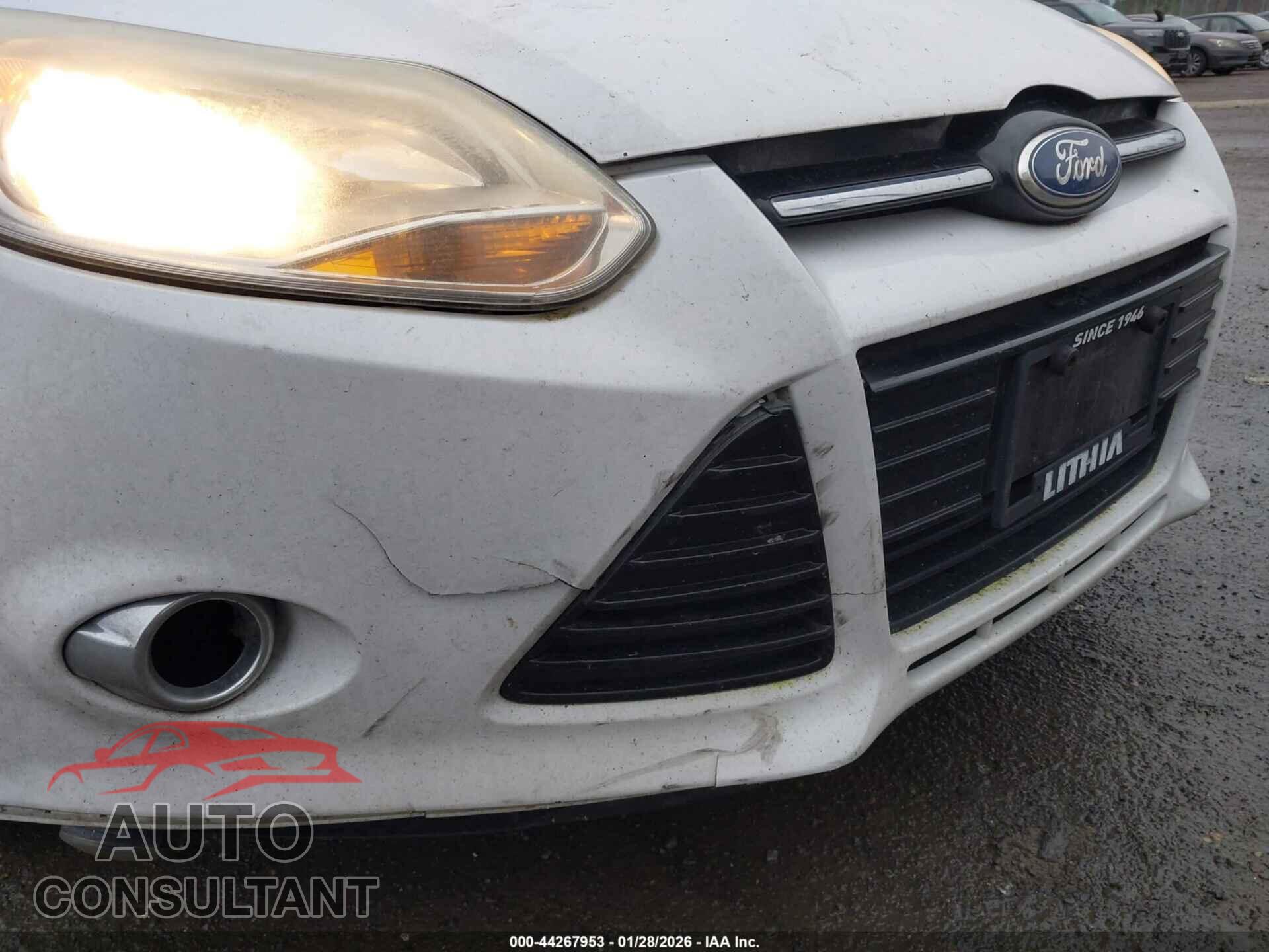 FORD FOCUS 2012 - 1FAHP3M25CL176207