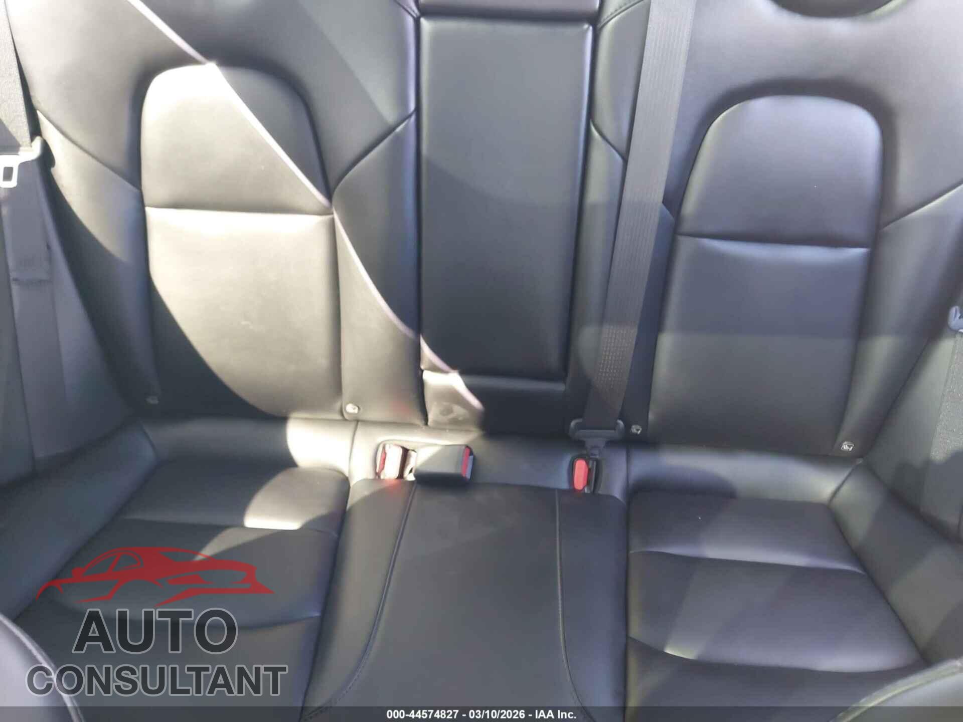 TESLA MODEL 3 2020 - 5YJ3E1EA5LF743541