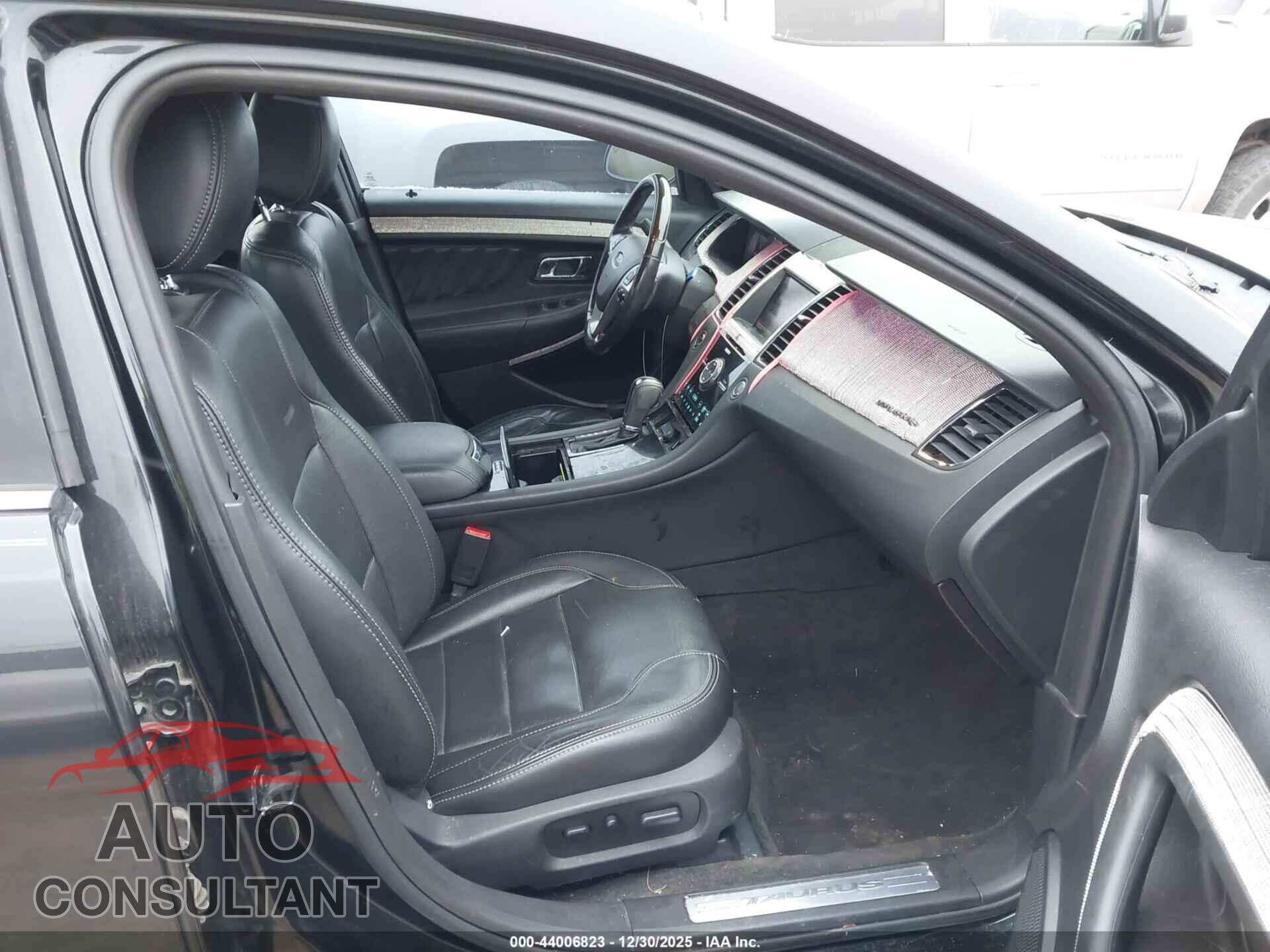 FORD TAURUS 2013 - 1FAHP2F83DG216595