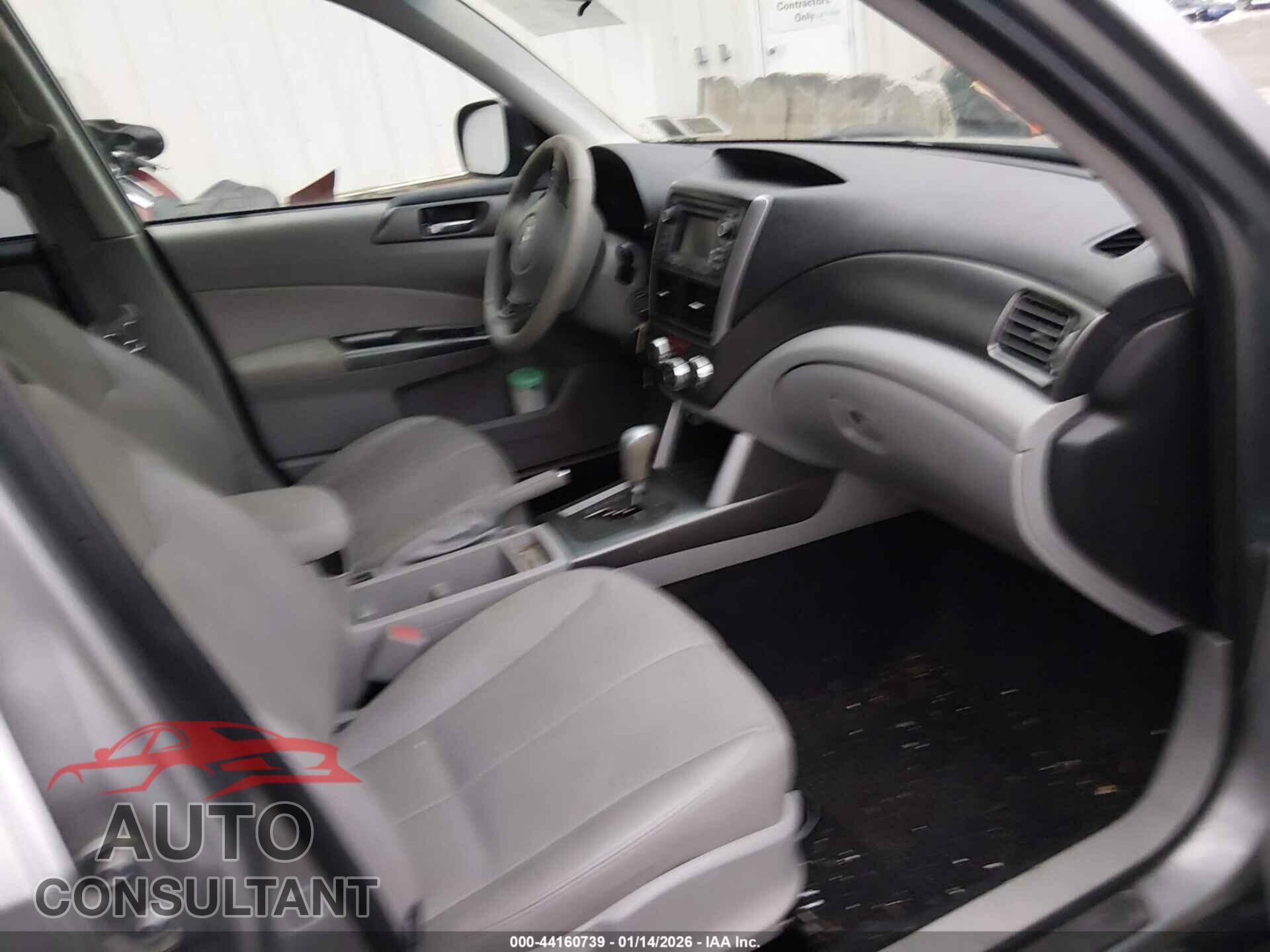 SUBARU FORESTER 2011 - JF2SHAEC2BH777635