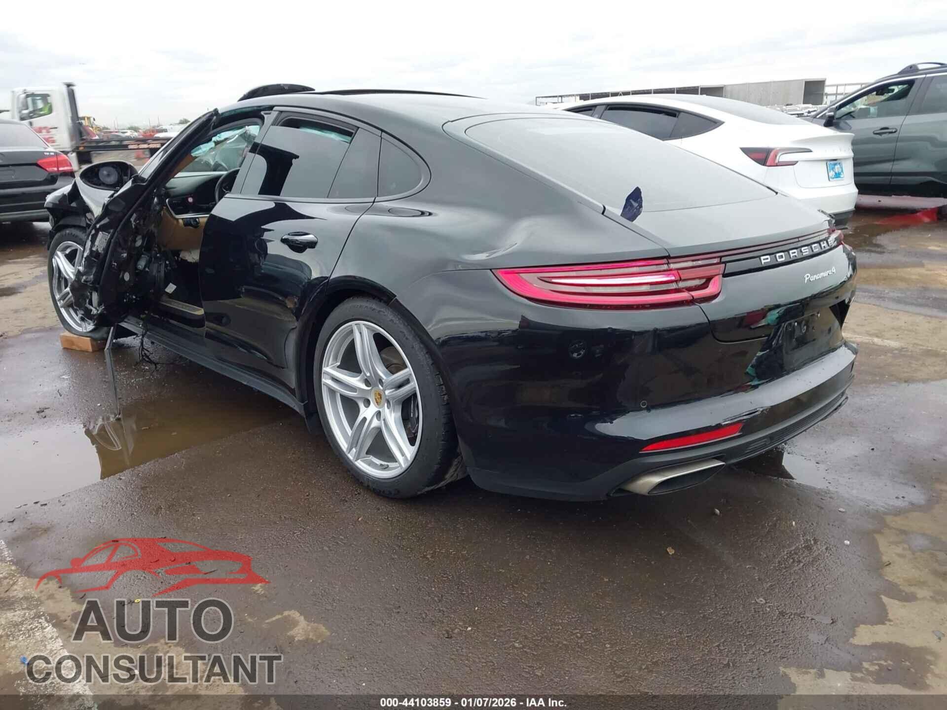 PORSCHE PANAMERA 2018 - WP0AA2A71JL102058