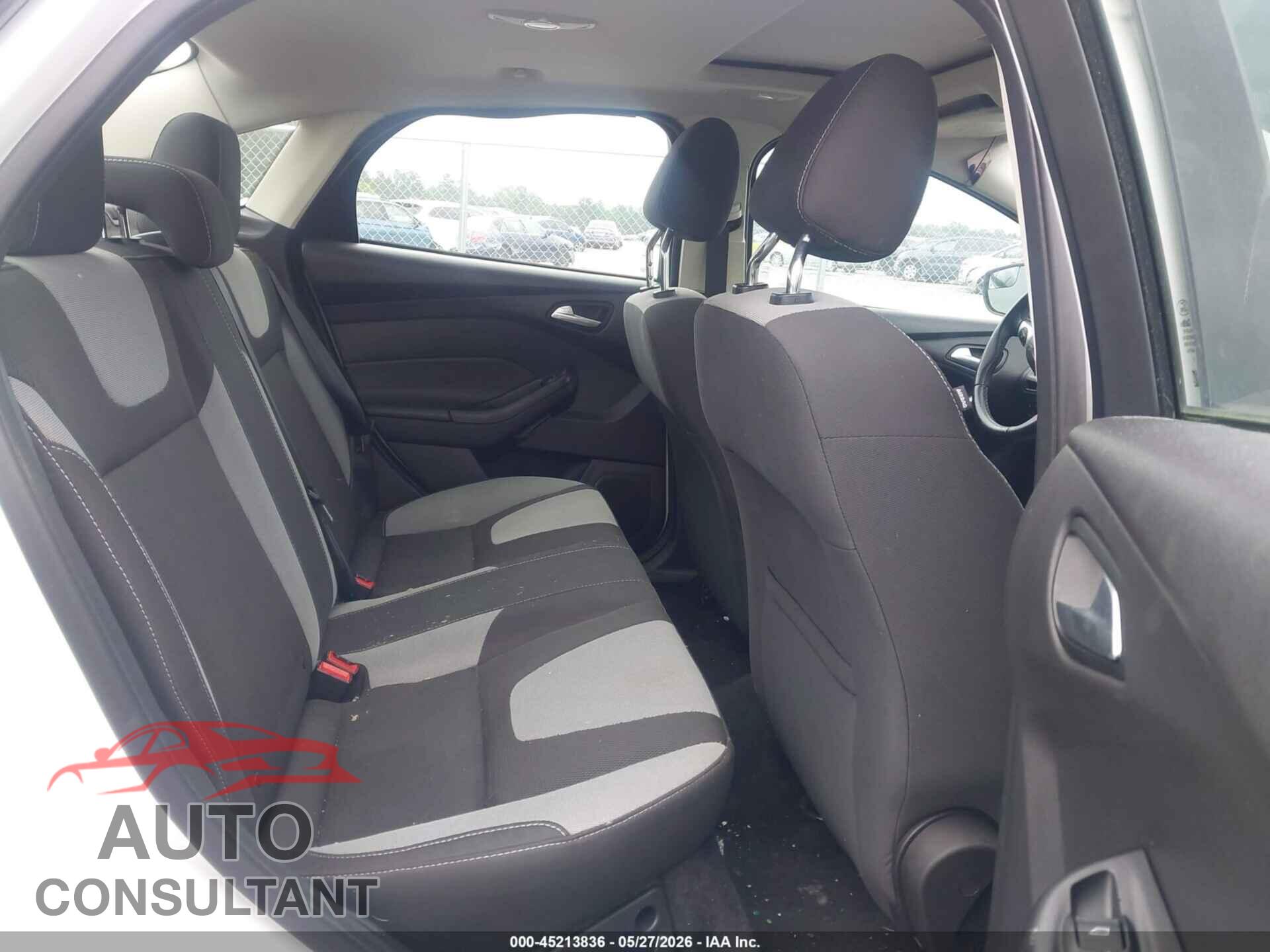 FORD FOCUS 2012 - 1FAHP3F20CL230655
