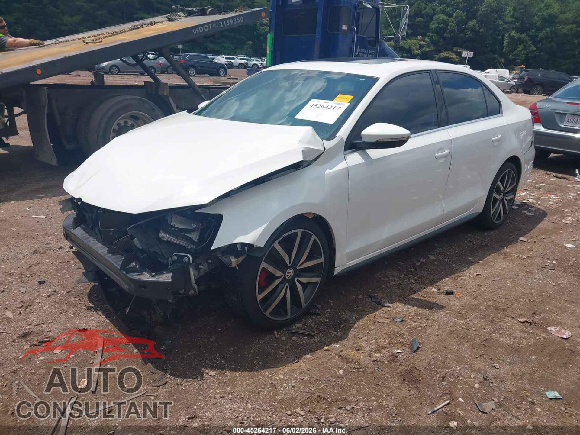 VOLKSWAGEN JETTA 2013 - 3VW467AJ5DM247031