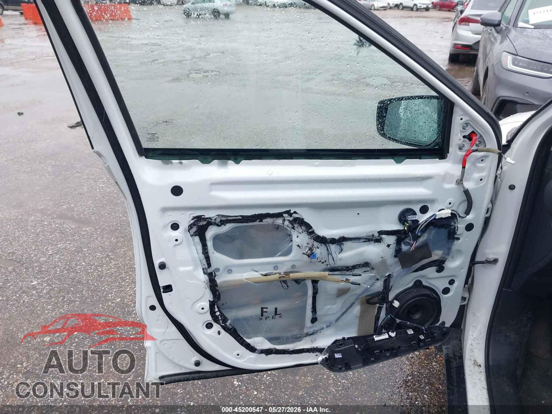 NISSAN KICKS 2023 - 3N1CP5CV0PL569332