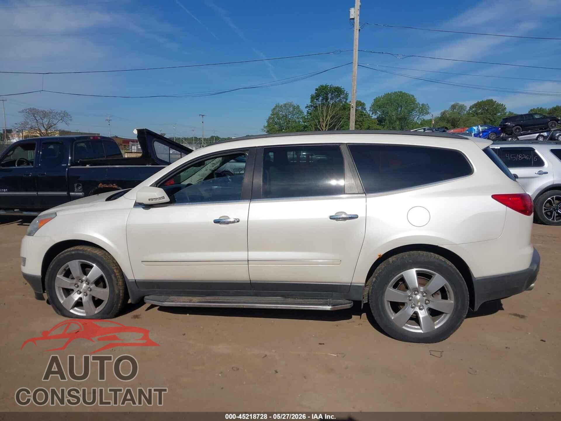 CHEVROLET TRAVERSE 2011 - 1GNKVLED3BJ281254