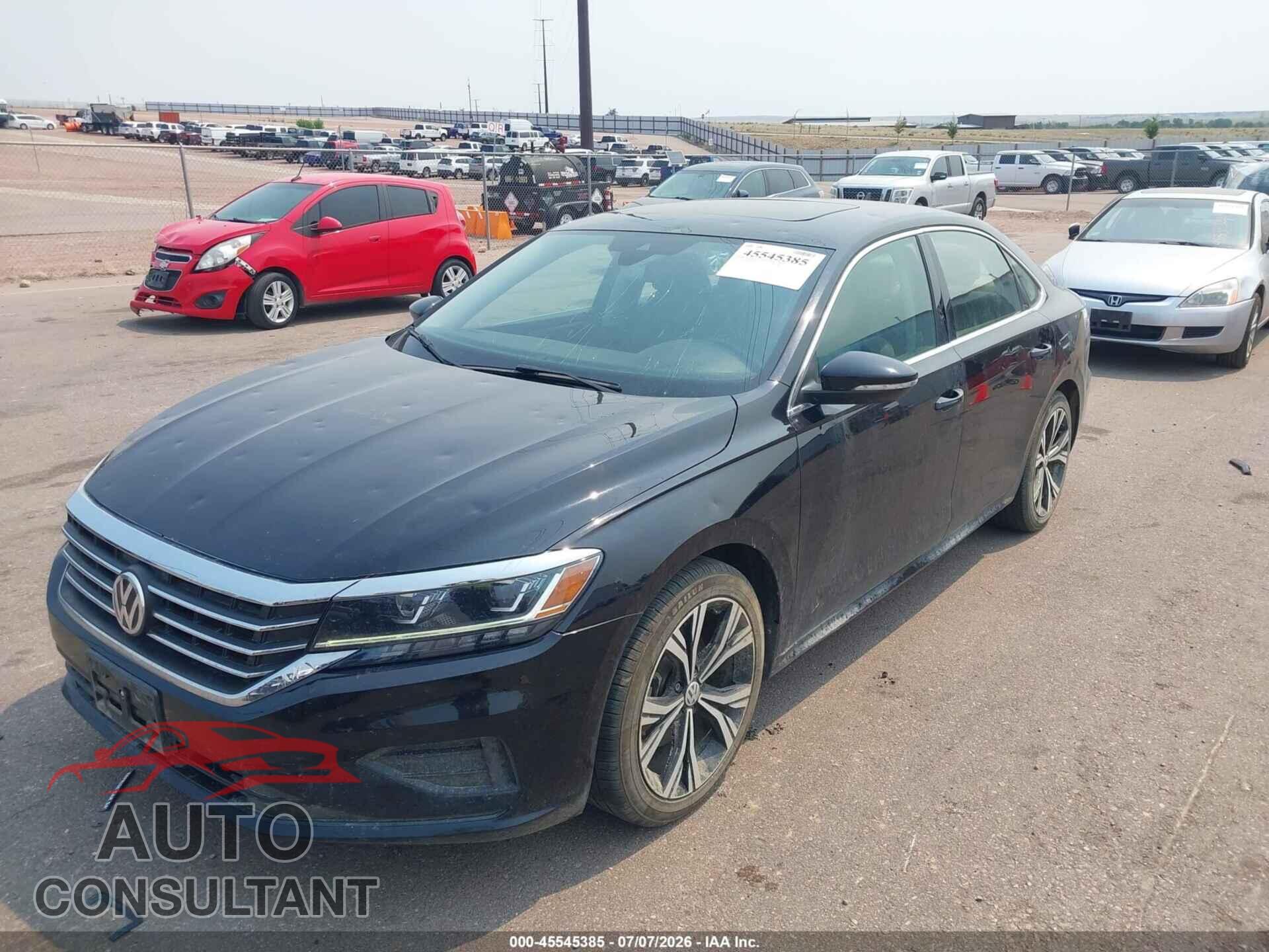 VOLKSWAGEN PASSAT 2021 - 1VWSA7A36MC011240