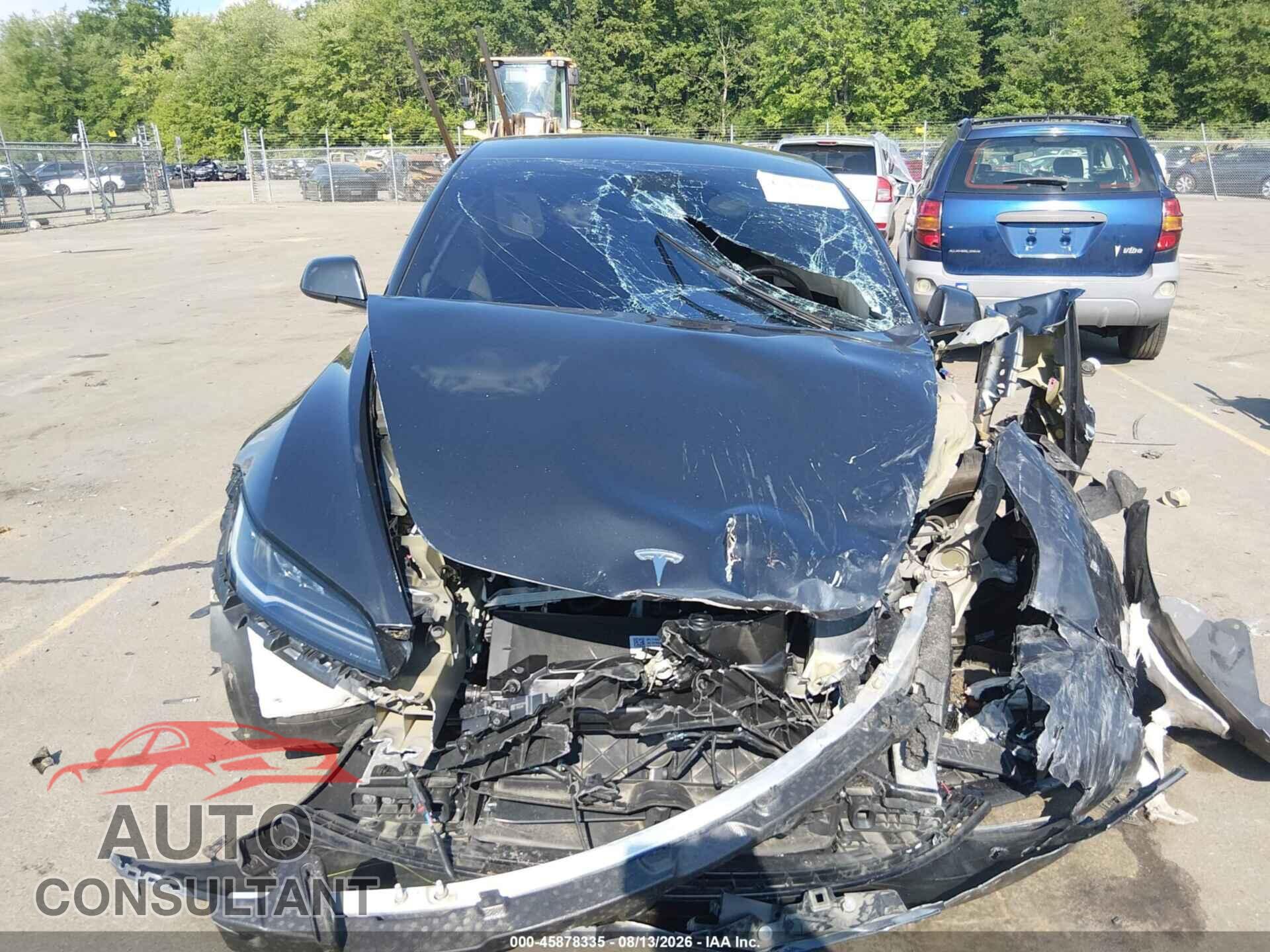TESLA MODEL 3 2024 - 5YJ3E1EAXRF772462