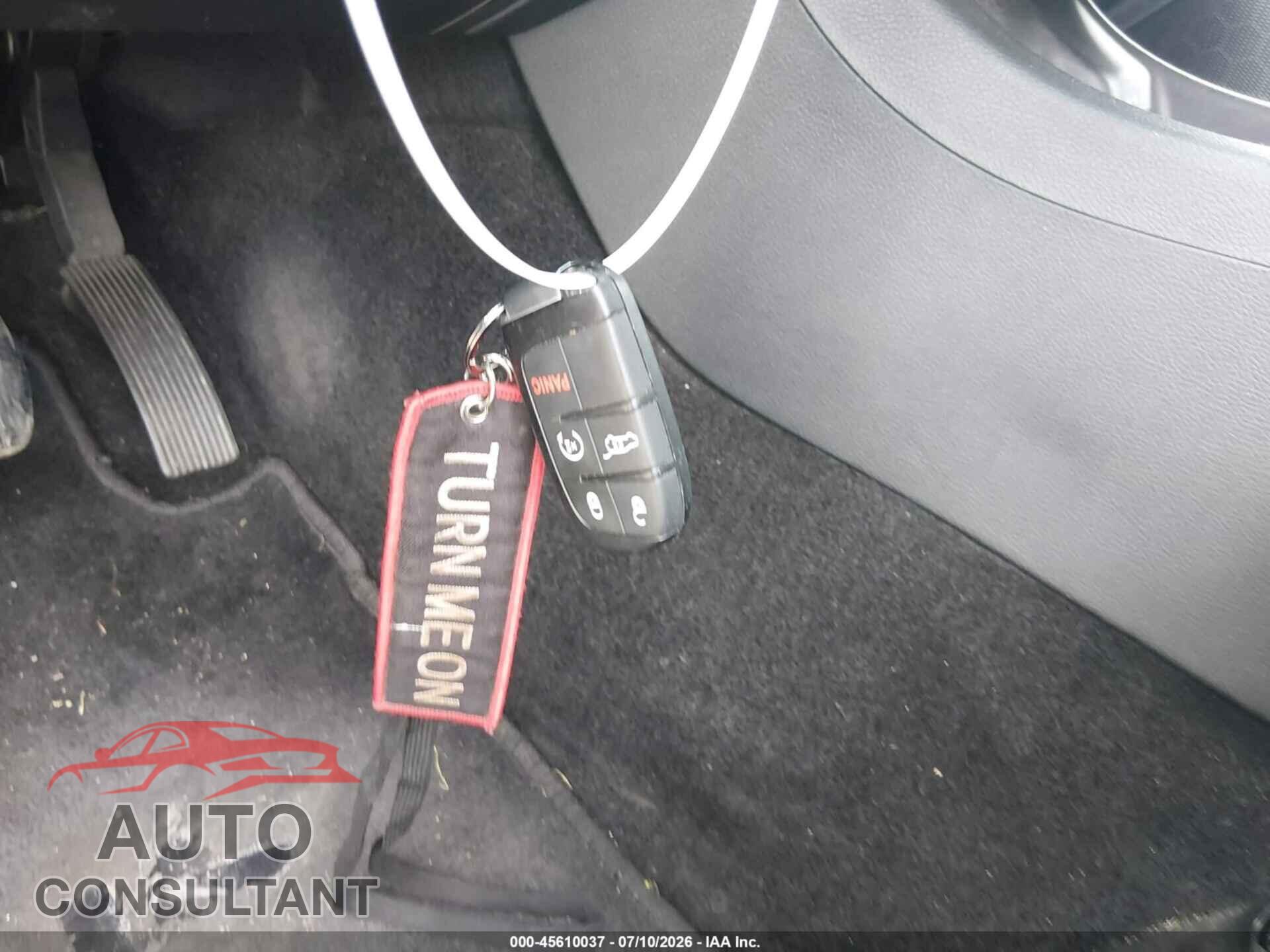 DODGE DURANGO 2015 - 1C4RDJDG7FC888570