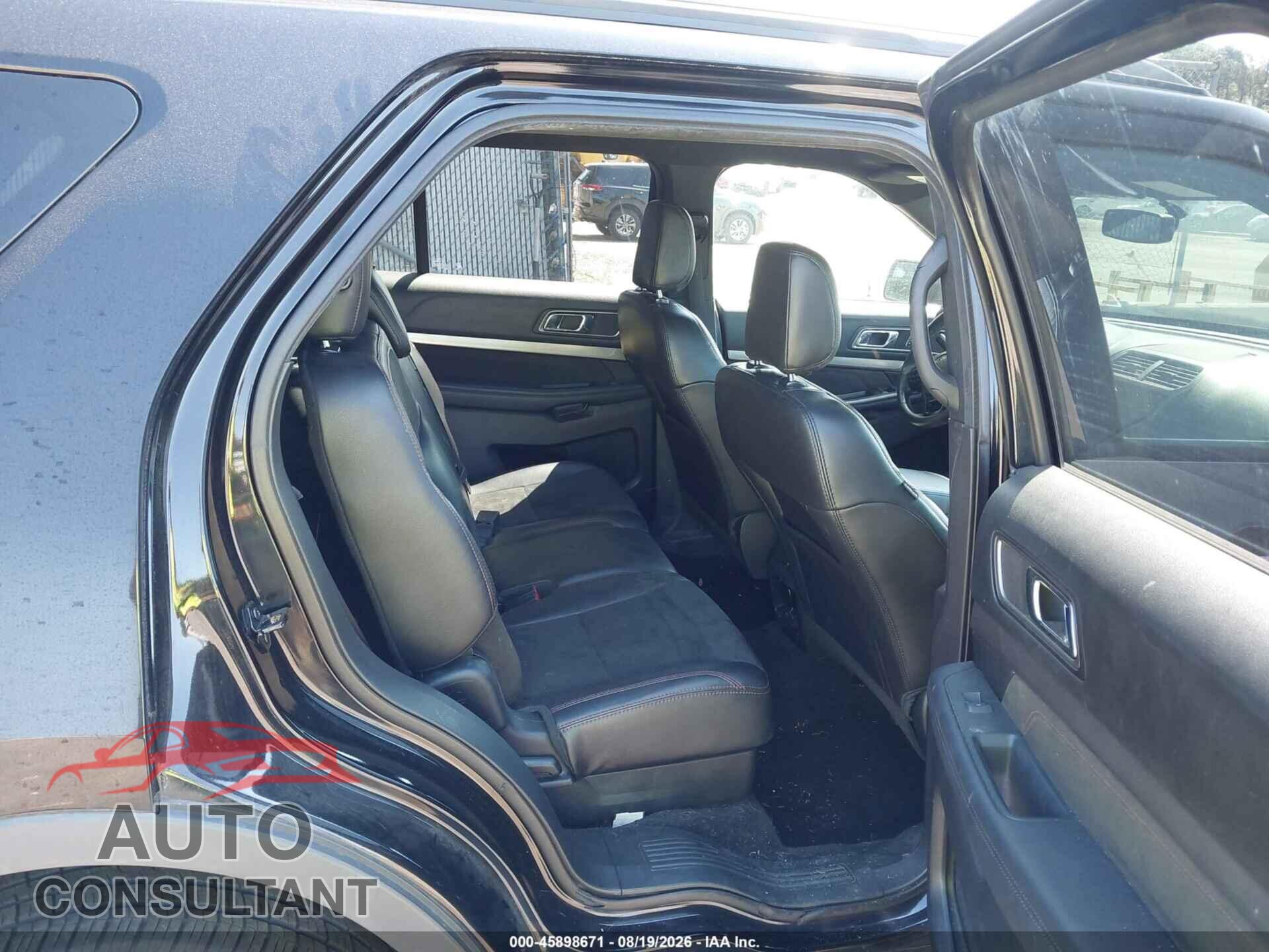 FORD EXPLORER 2018 - 1FM5K8D81JGB02166