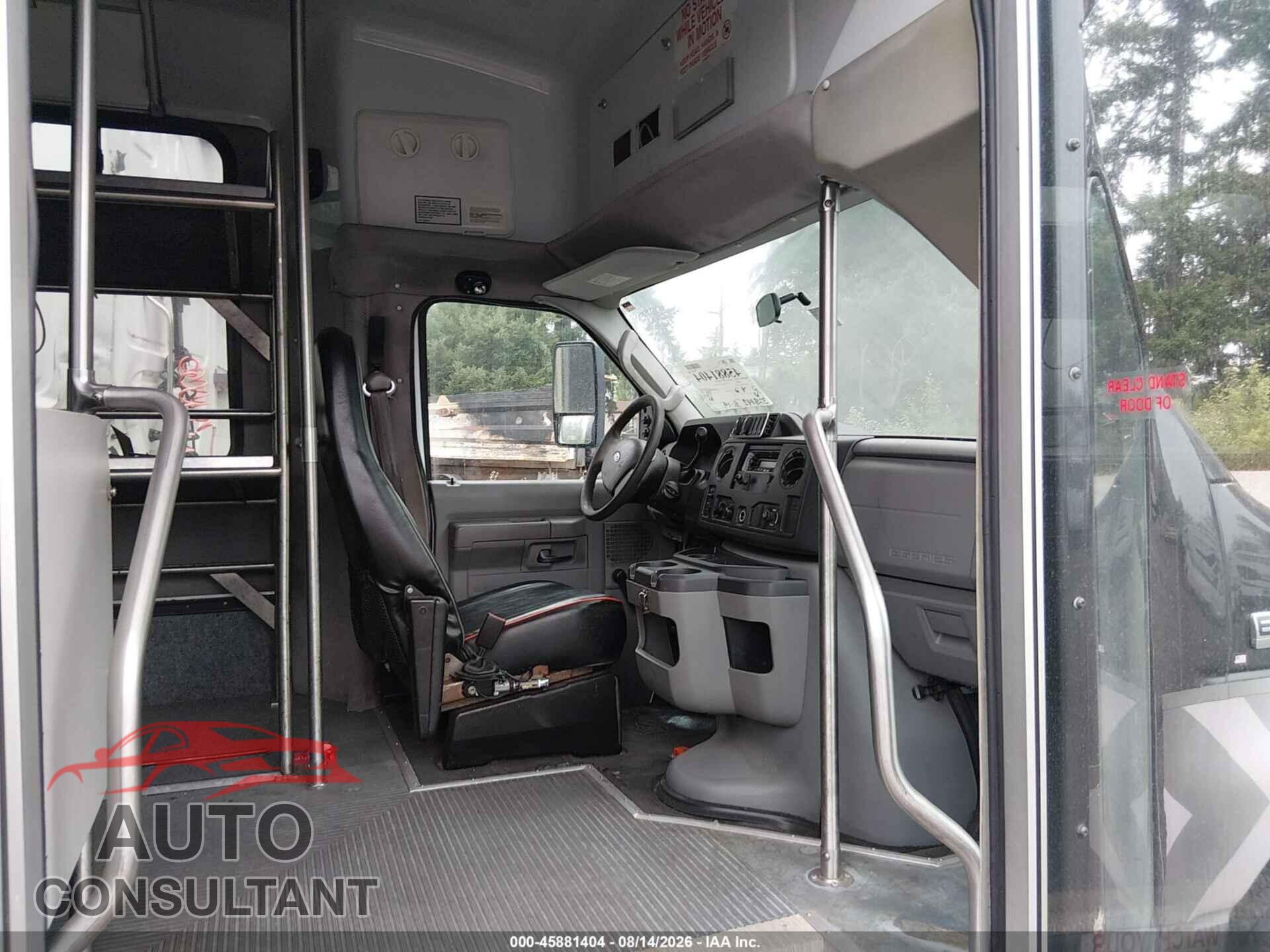 FORD E-350 CUTAWAY 2011 - 1FDEE3FSXBDA14870