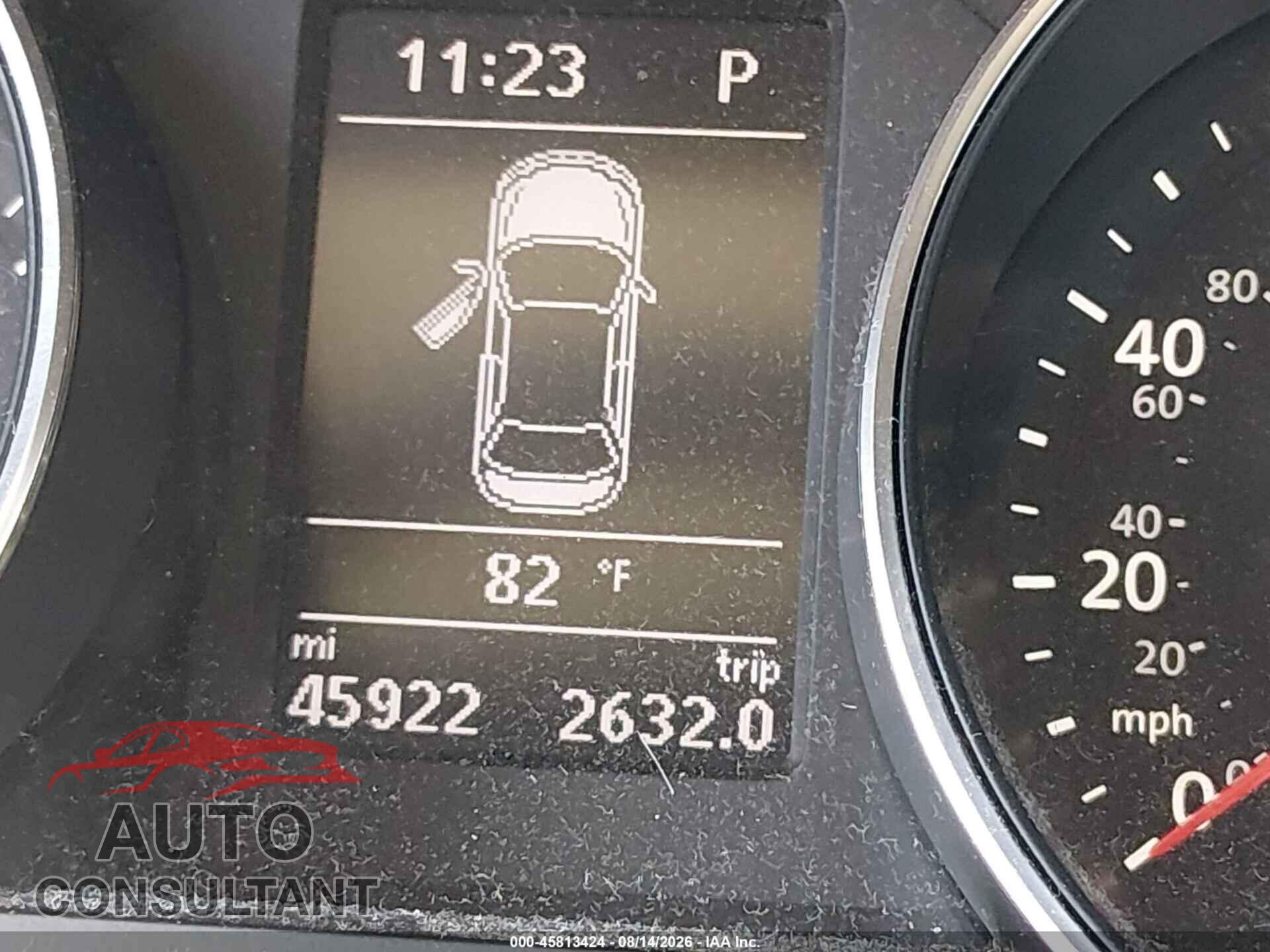 VOLKSWAGEN JETTA 2017 - 3VWDB7AJ2HM410851