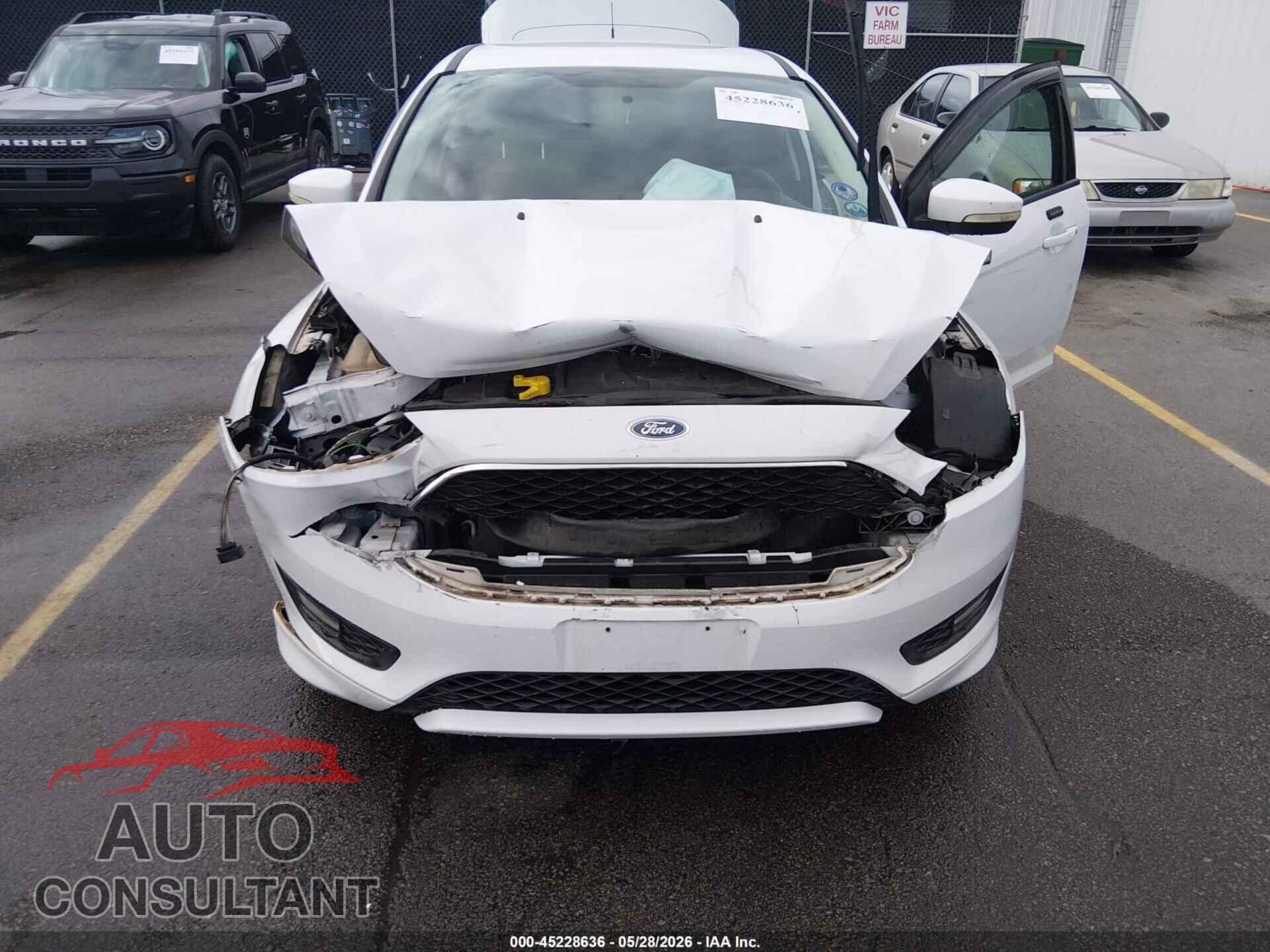 FORD FOCUS 2015 - 1FADP3K22FL354046