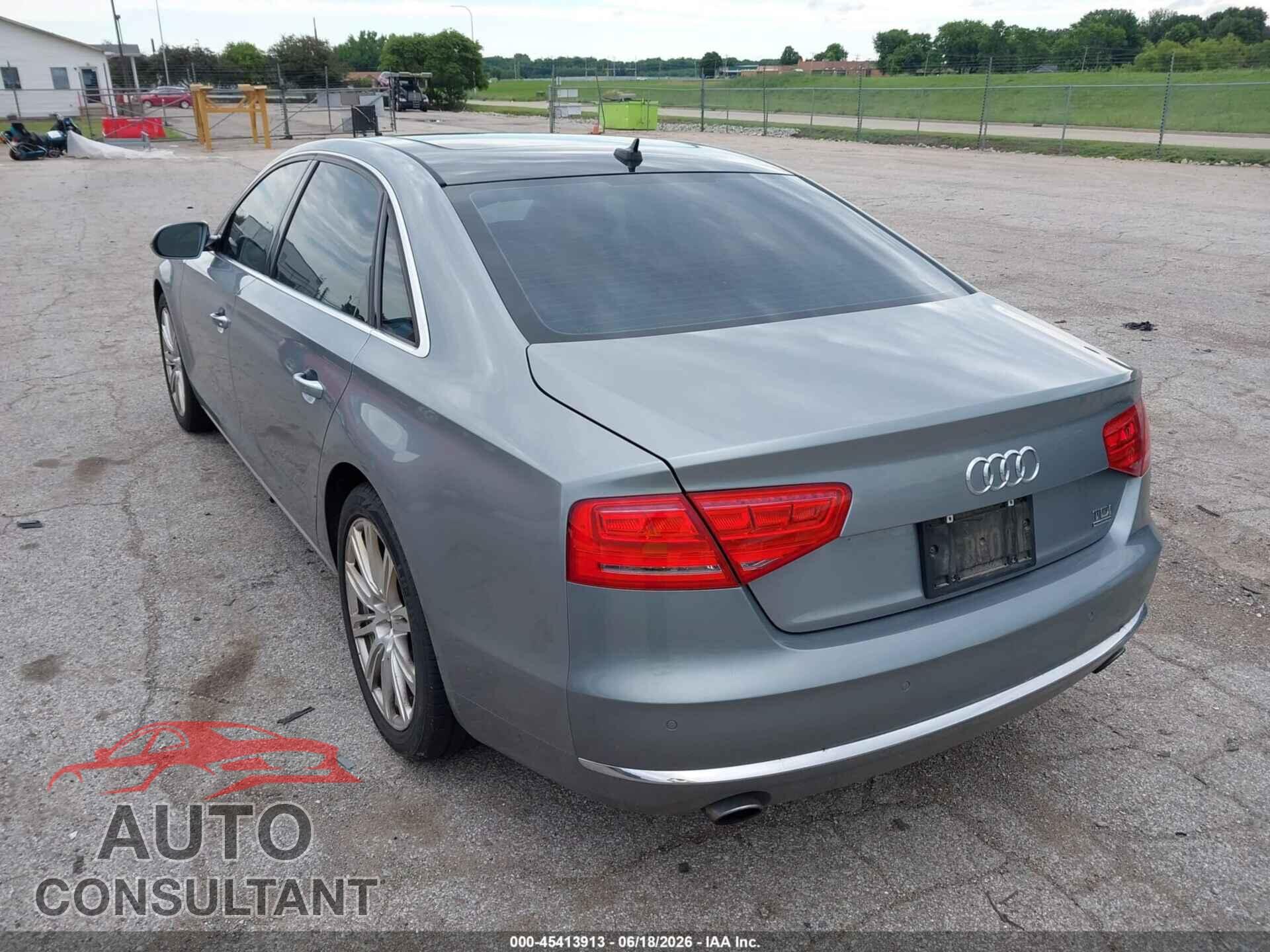 AUDI A8 L 2014 - WAURMAFD4EN002580