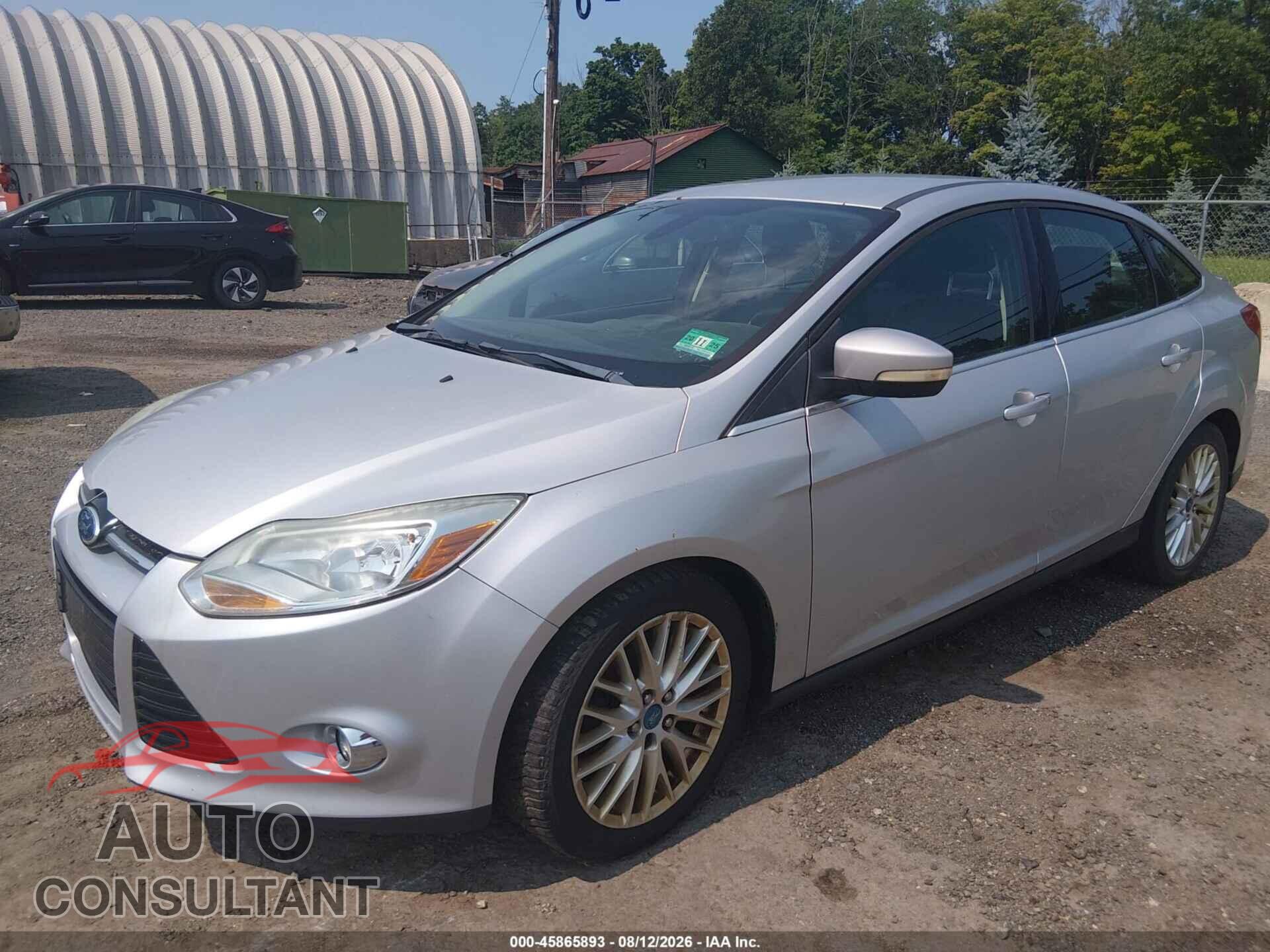 FORD FOCUS 2012 - 1FAHP3H27CL266484