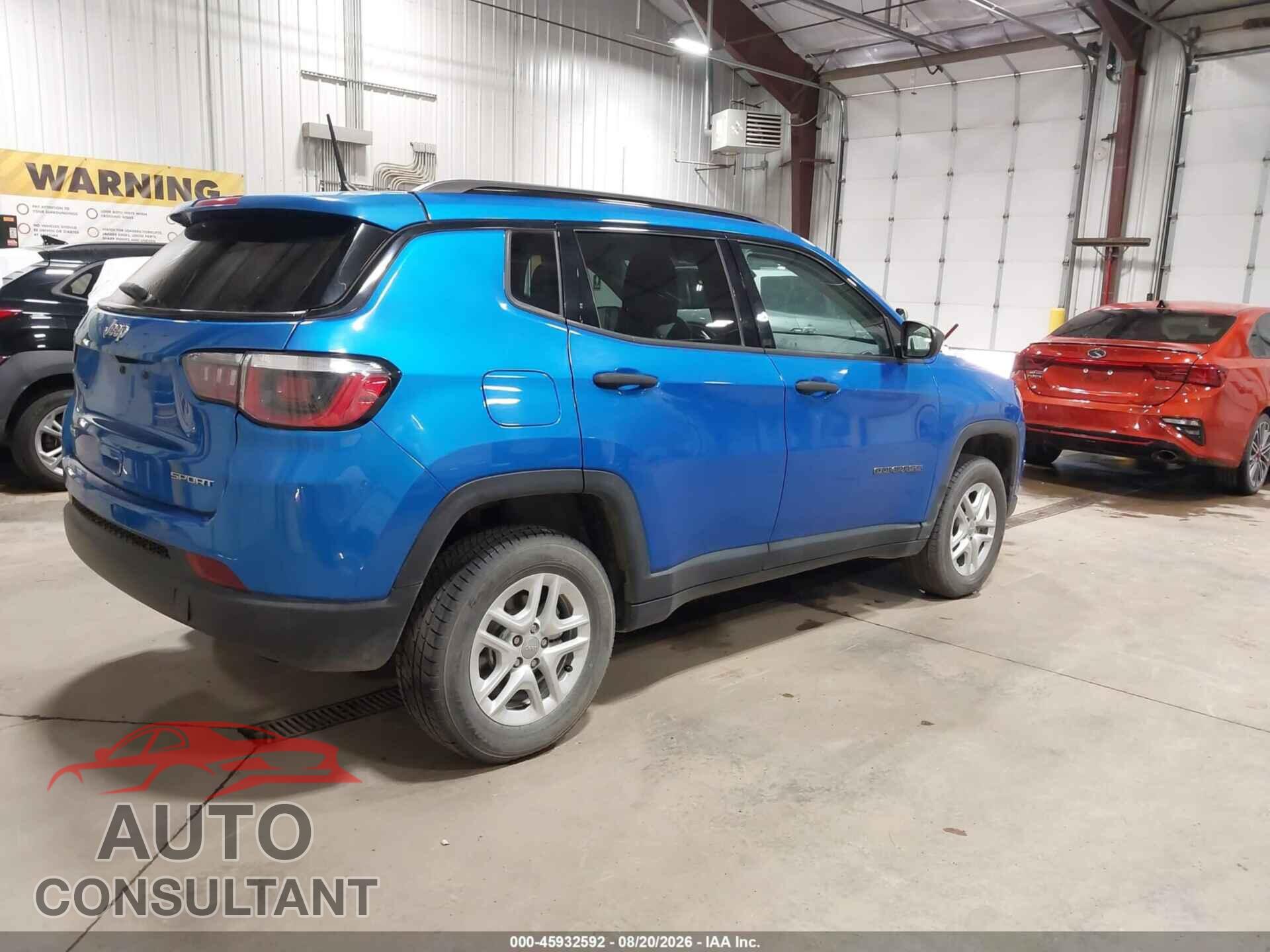 JEEP COMPASS 2018 - 3C4NJDAB1JT392307