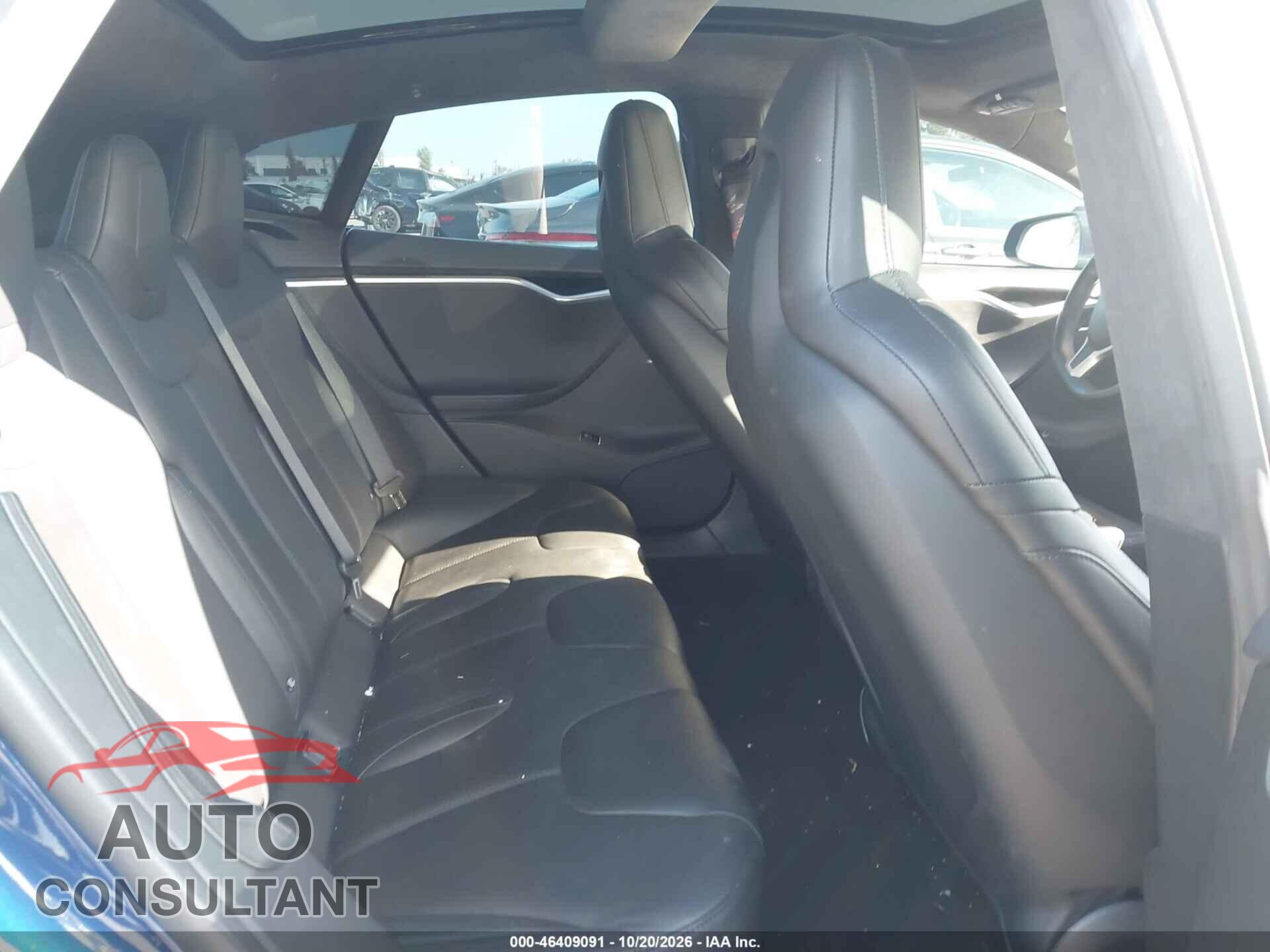 TESLA MODEL S 2015 - 5YJSA1E14FF117300