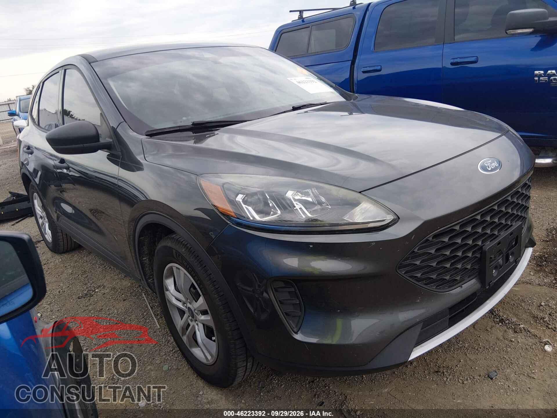 FORD ESCAPE 2020 - 1FMCU0F68LUA33611