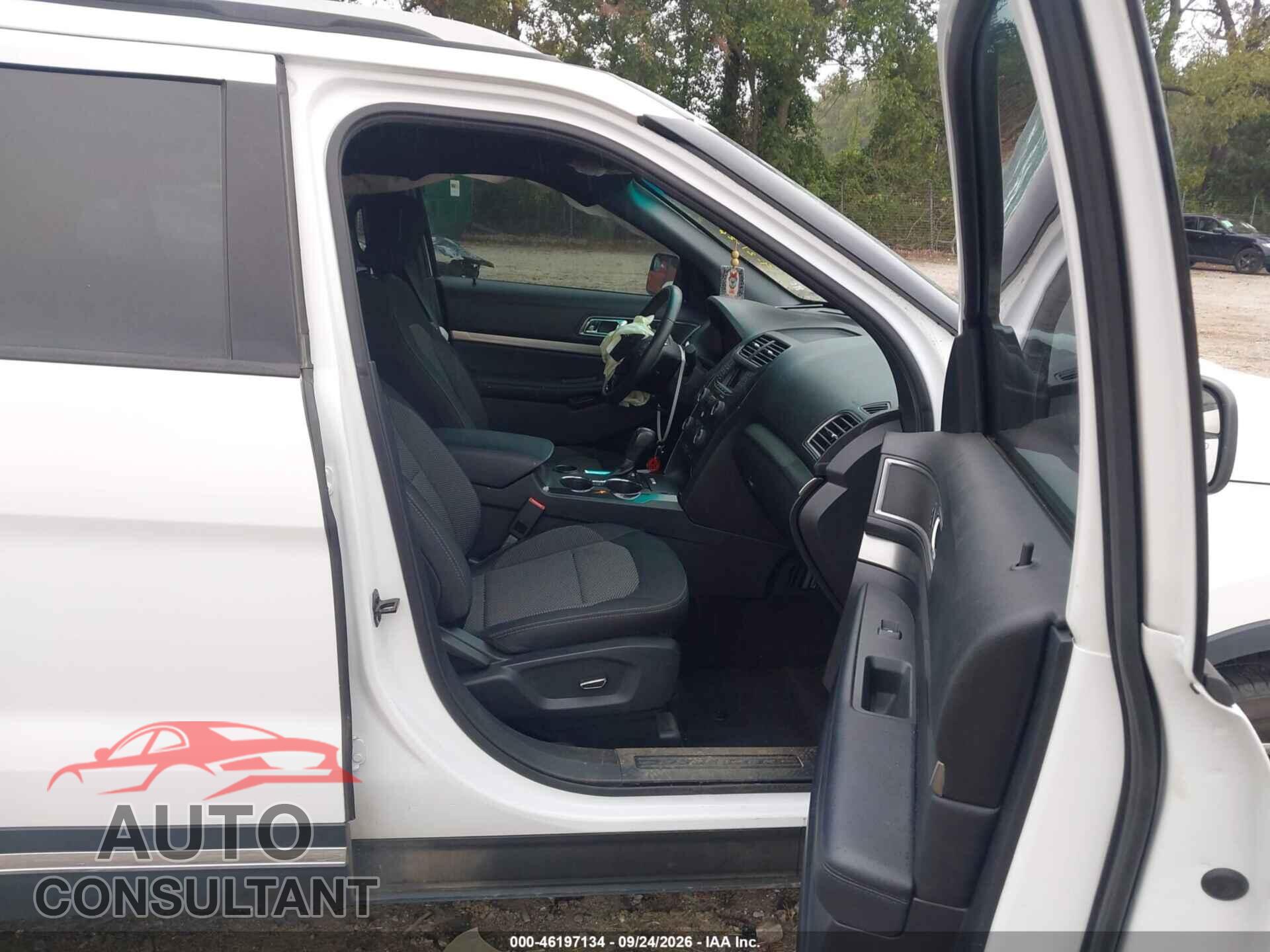 FORD EXPLORER 2018 - 1FM5K7D86JGB26263