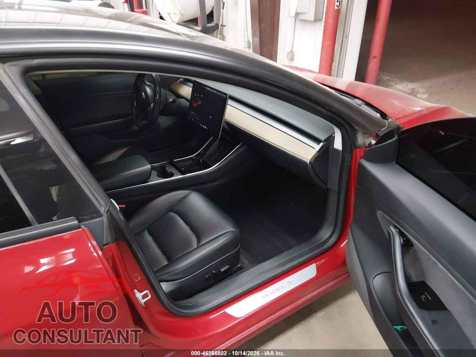 TESLA MODEL 3 2018 - 5YJ3E1EA4JF048030