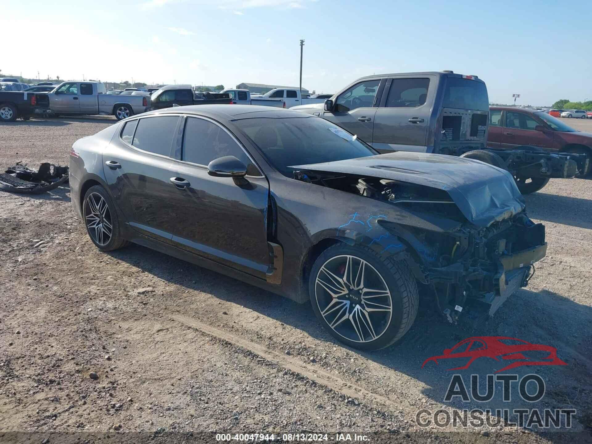 KIA STINGER 2022 - KNAE45LCXN6107507