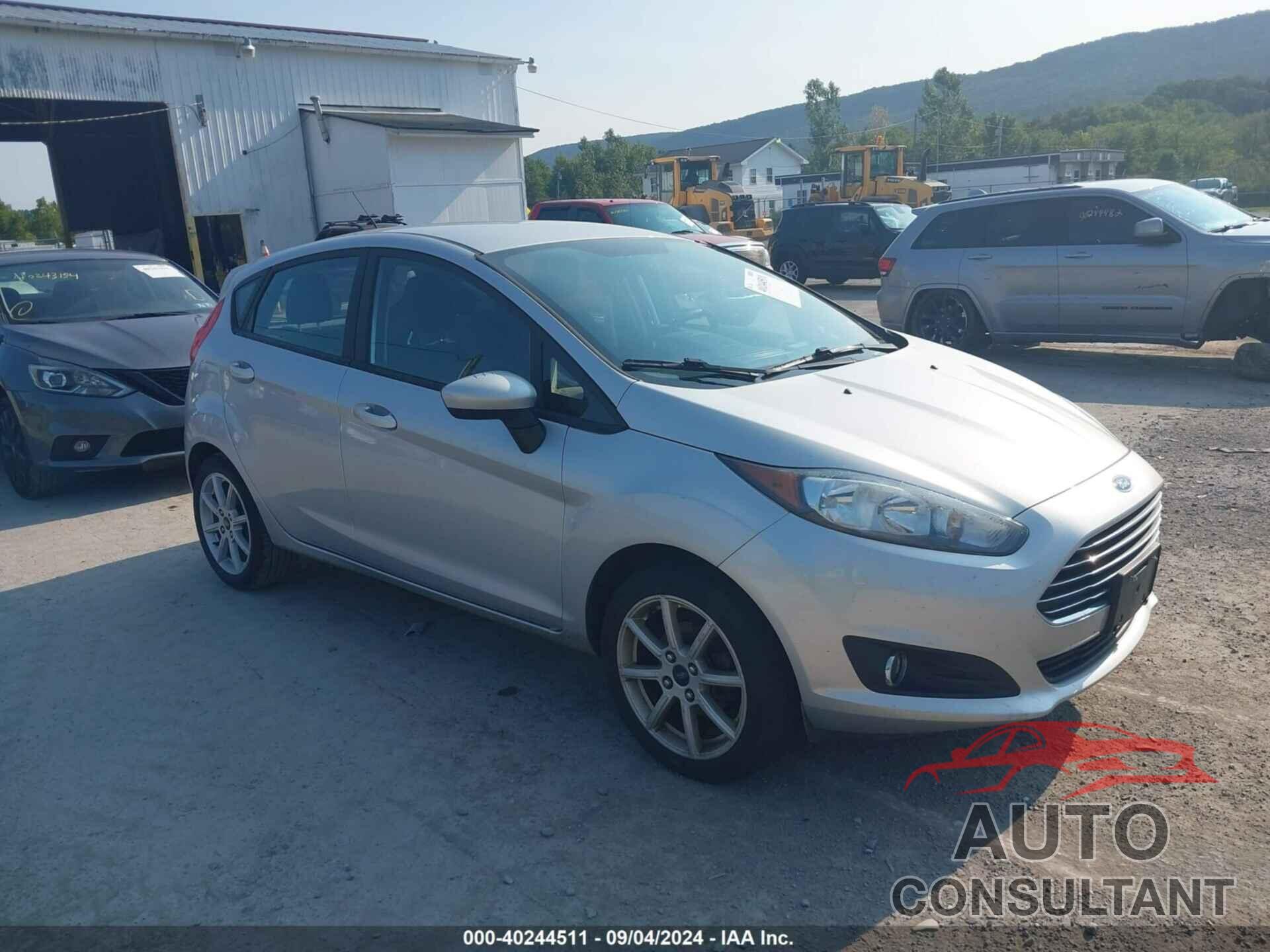 FORD FIESTA 2017 - 3FADP4EJXHM139170