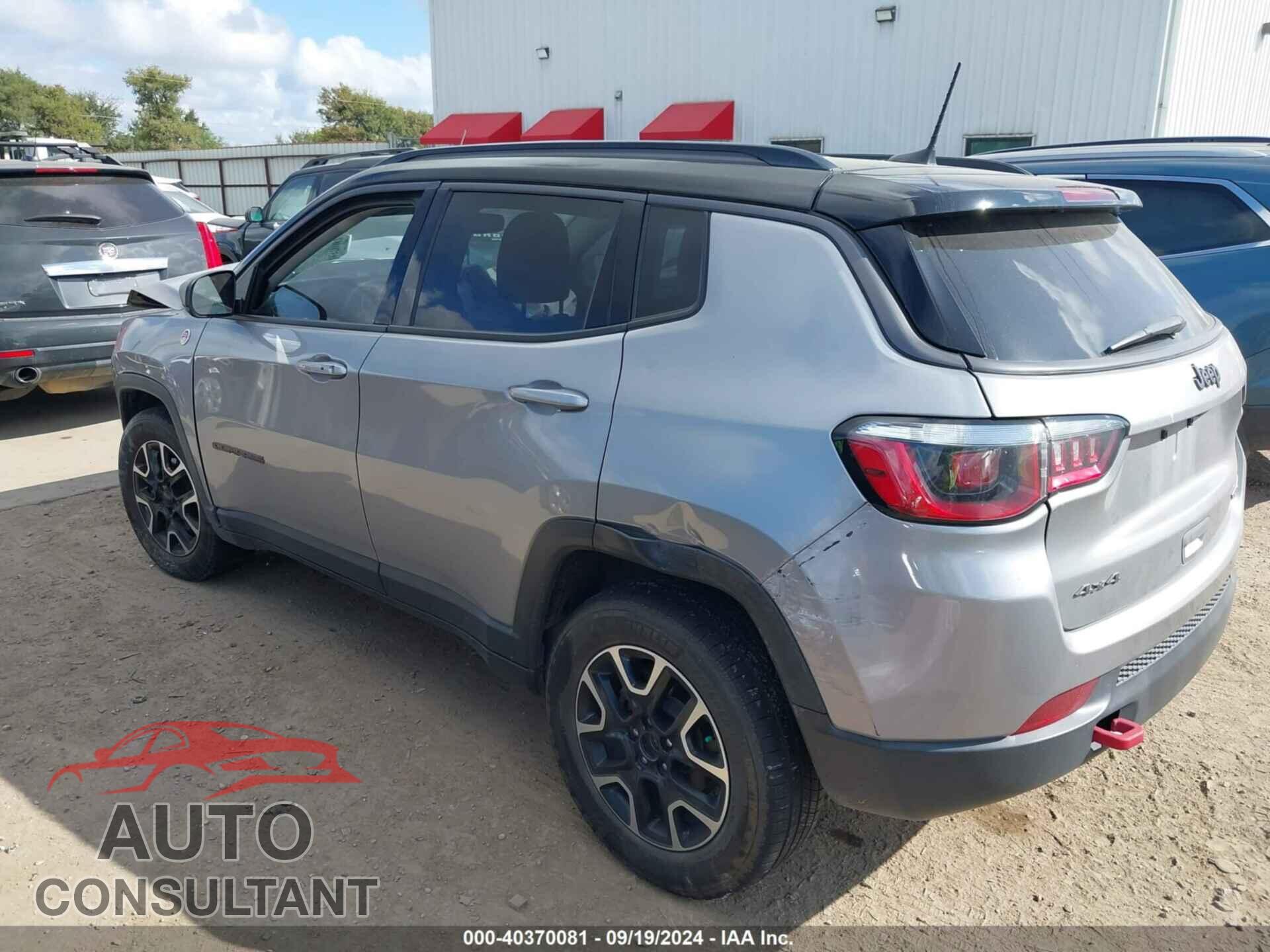 JEEP COMPASS 2020 - 3C4NJDDB2LT111775