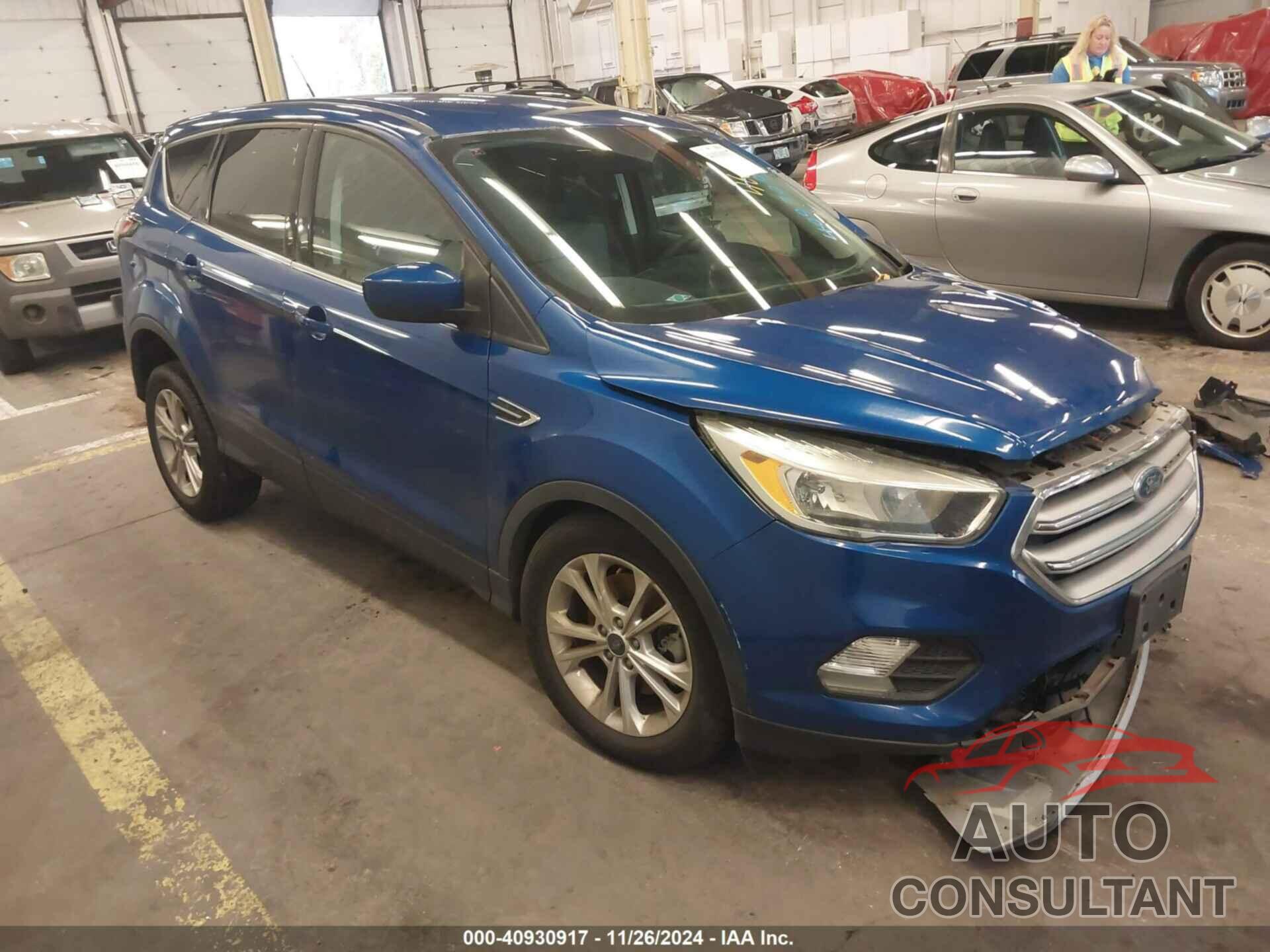 FORD ESCAPE 2017 - 1FMCU9G9XHUA83219