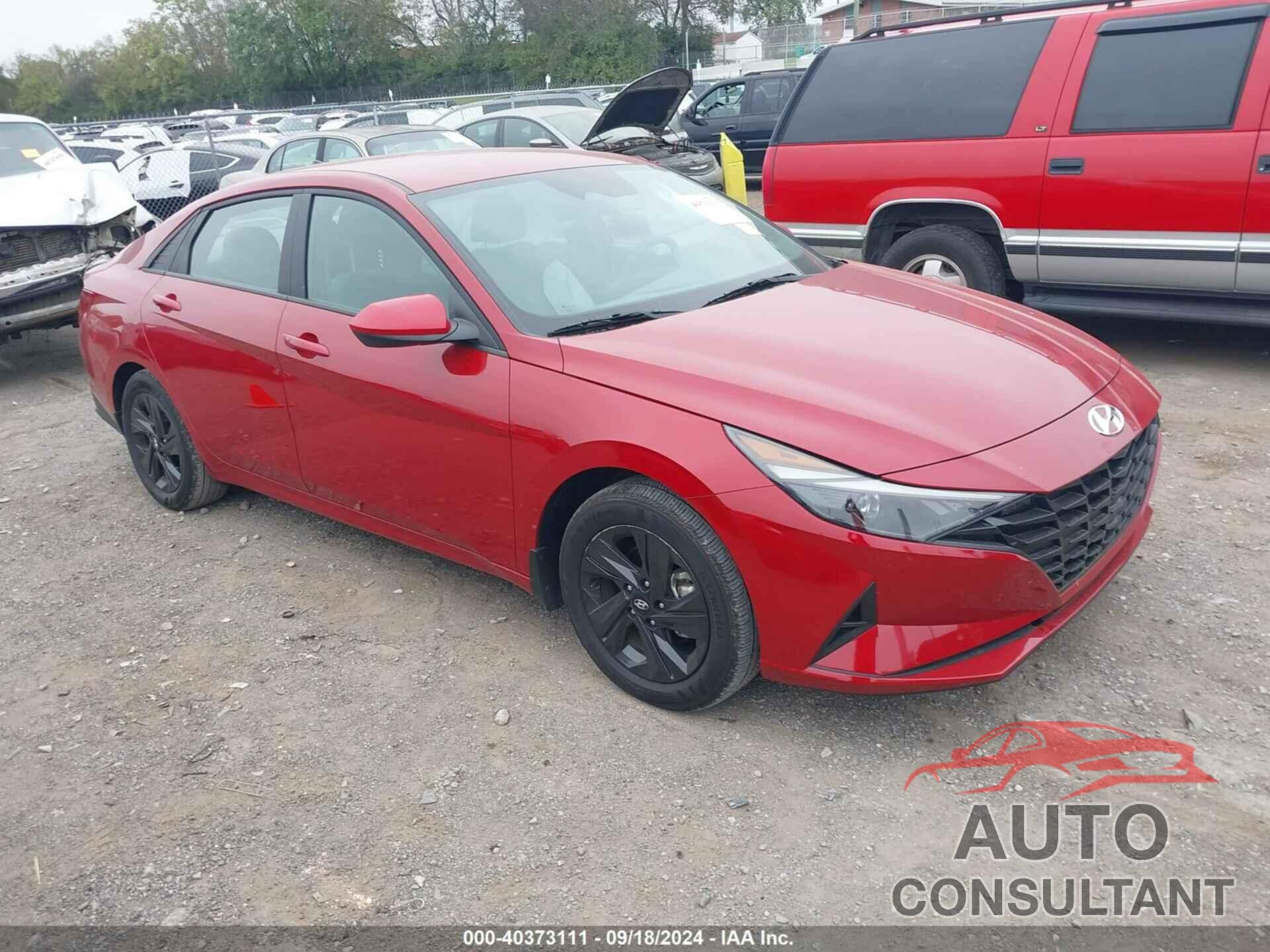 HYUNDAI ELANTRA 2023 - KMHLM4AG9PU453956