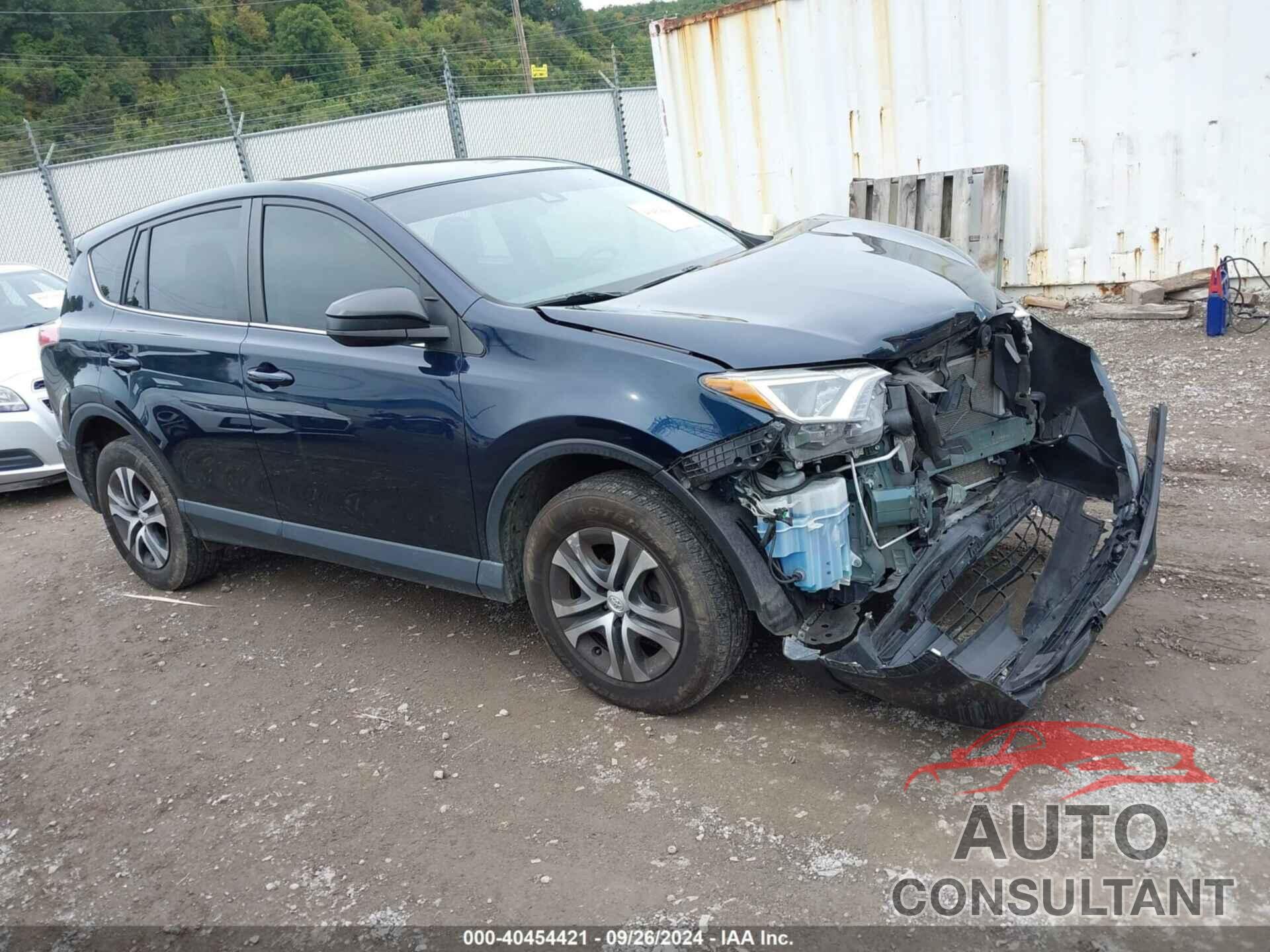 TOYOTA RAV4 2018 - JTMBFREV2JJ737759